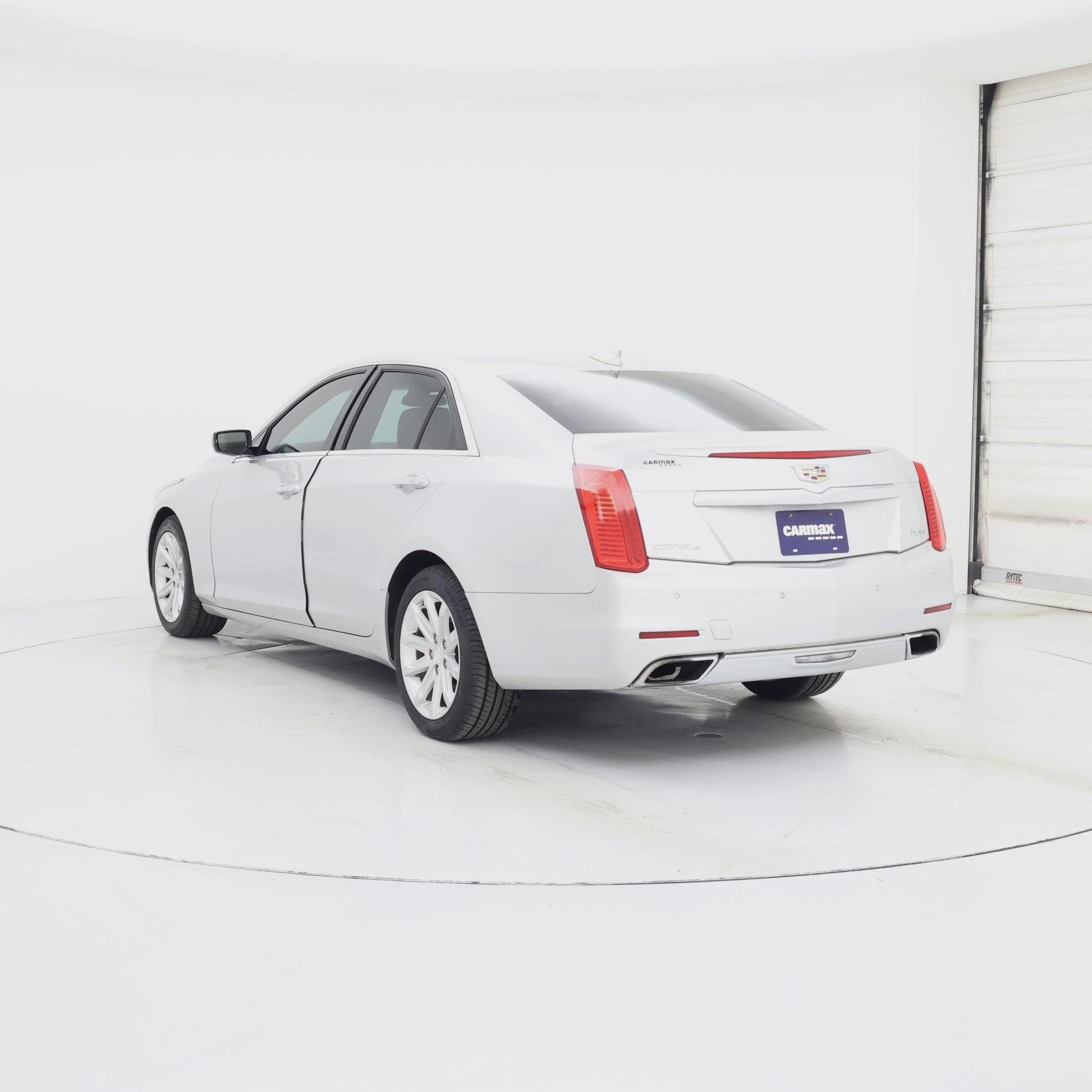 Thumbnail: 2015 Cadillac CTS - 2