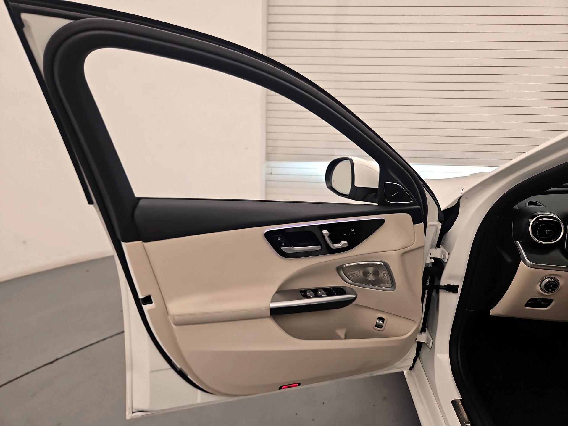 Thumbnail: 2024 Mercedes-Benz C-Class - 12