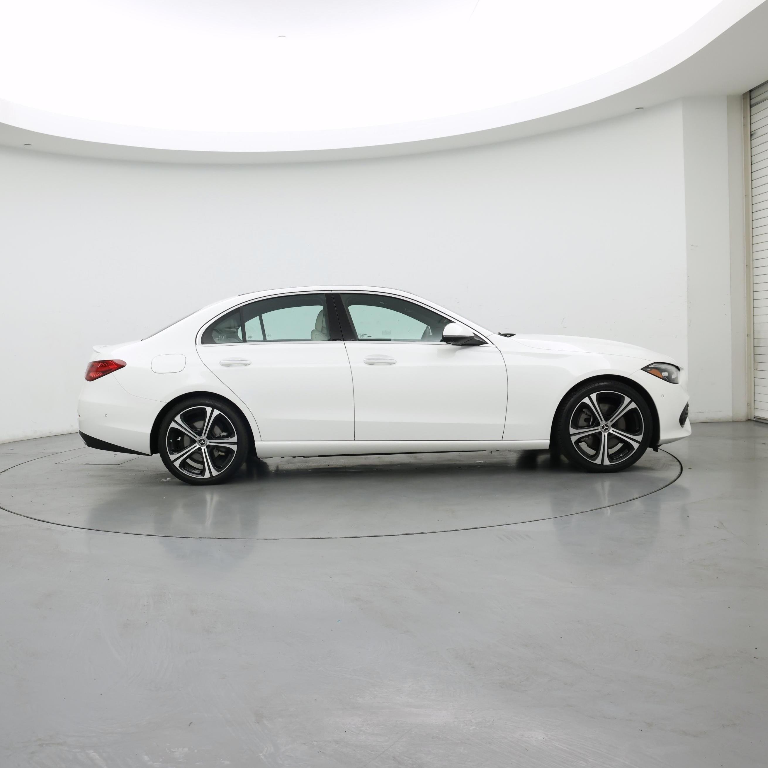 Thumbnail: 2024 Mercedes-Benz C-Class - 7