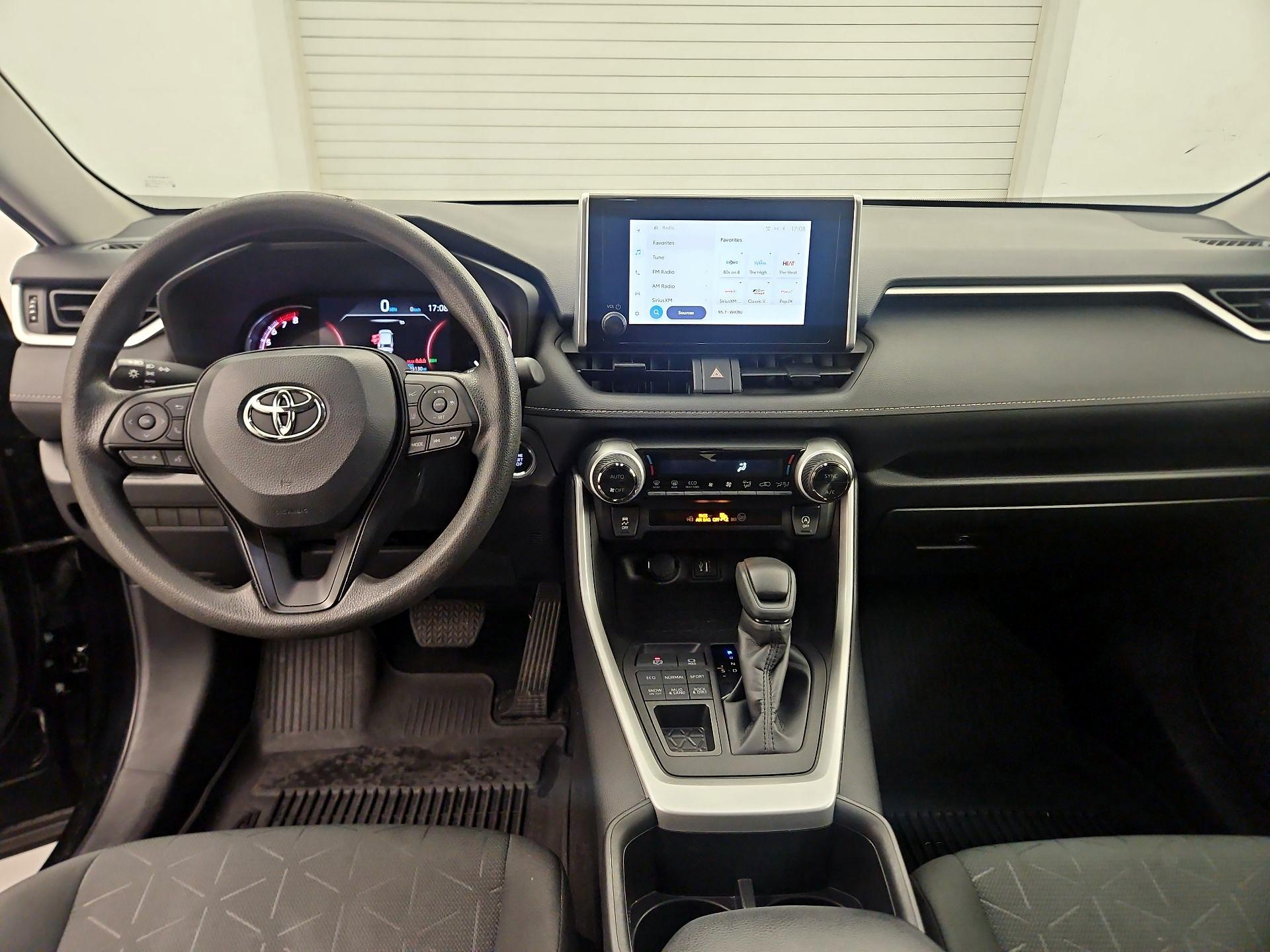 Thumbnail: 2023 Toyota RAV4 - 9