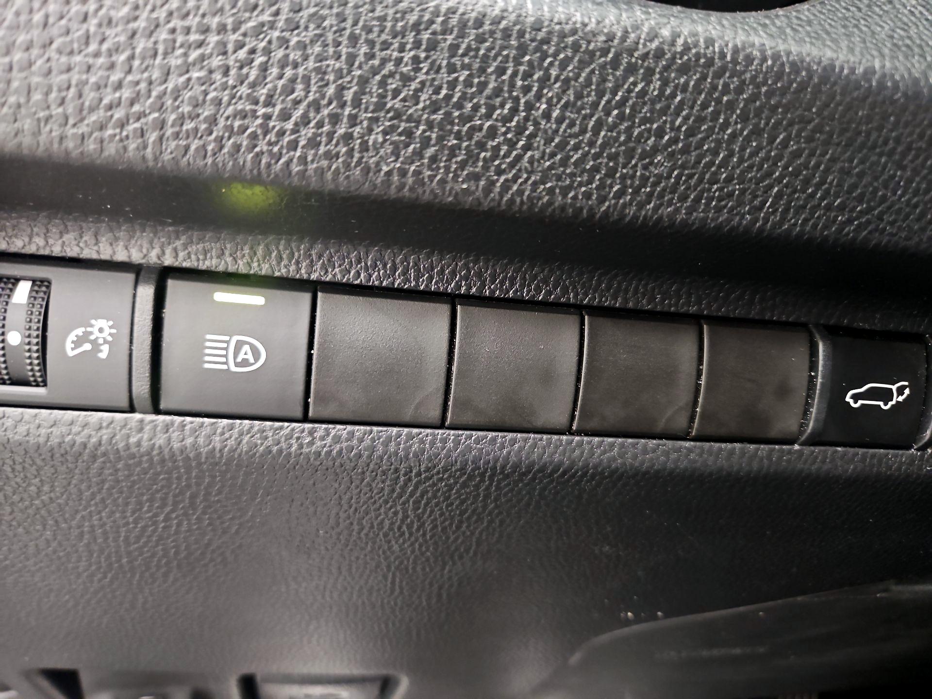 Thumbnail: 2023 Toyota RAV4 - 13