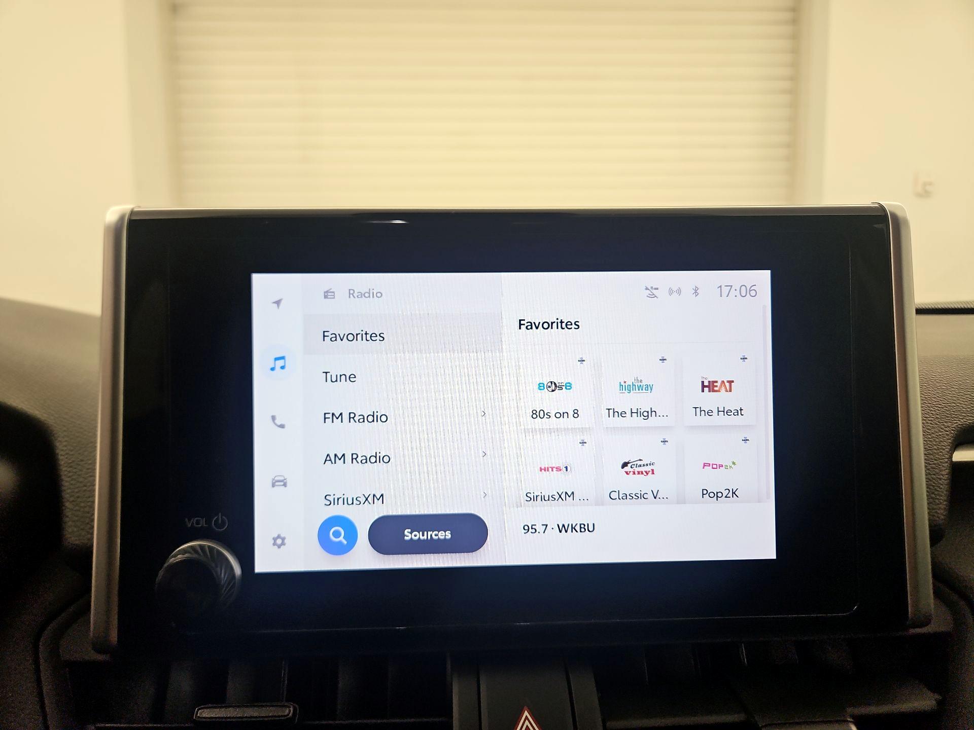 Thumbnail: 2023 Toyota RAV4 - 15