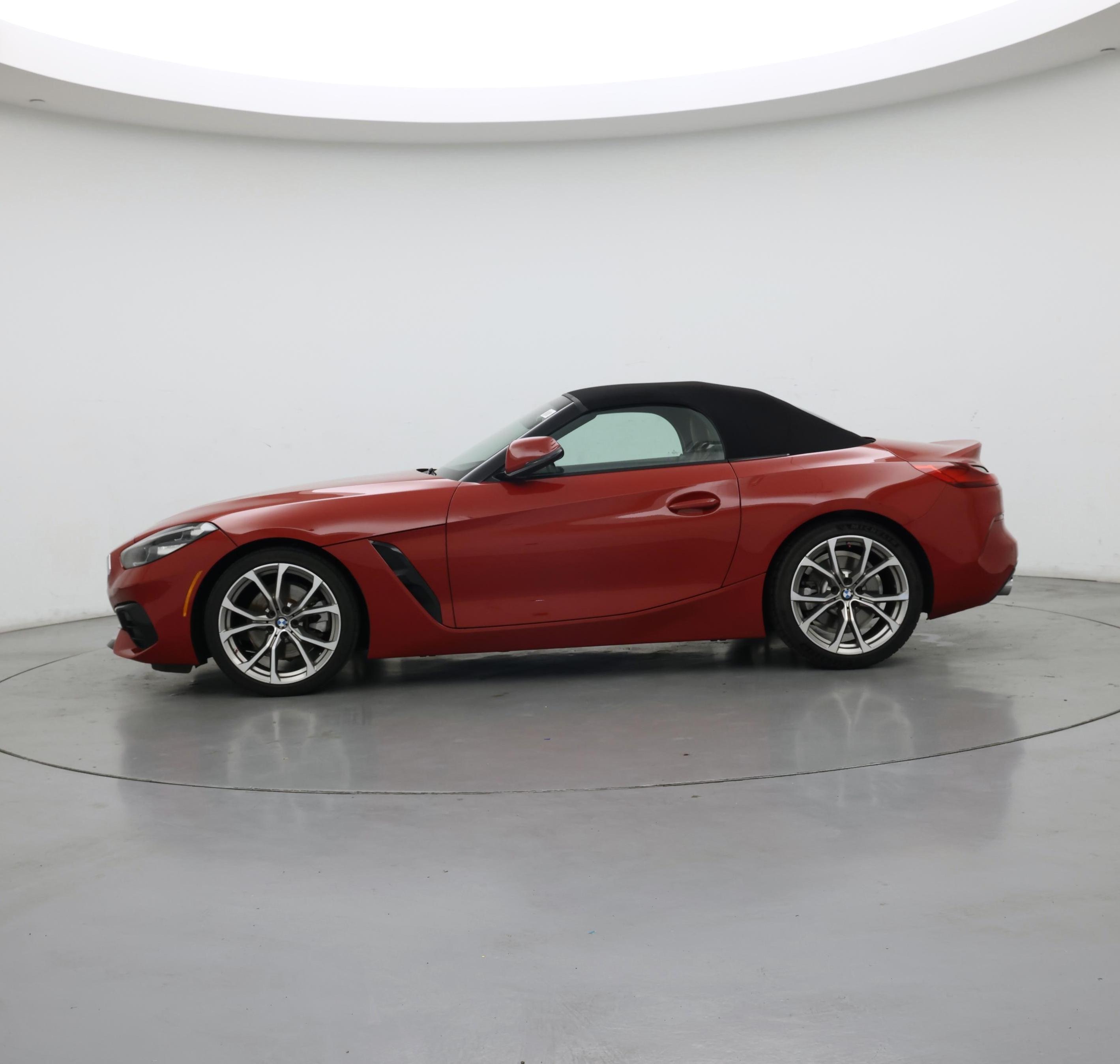 Thumbnail: 2022 BMW Z4 - 3