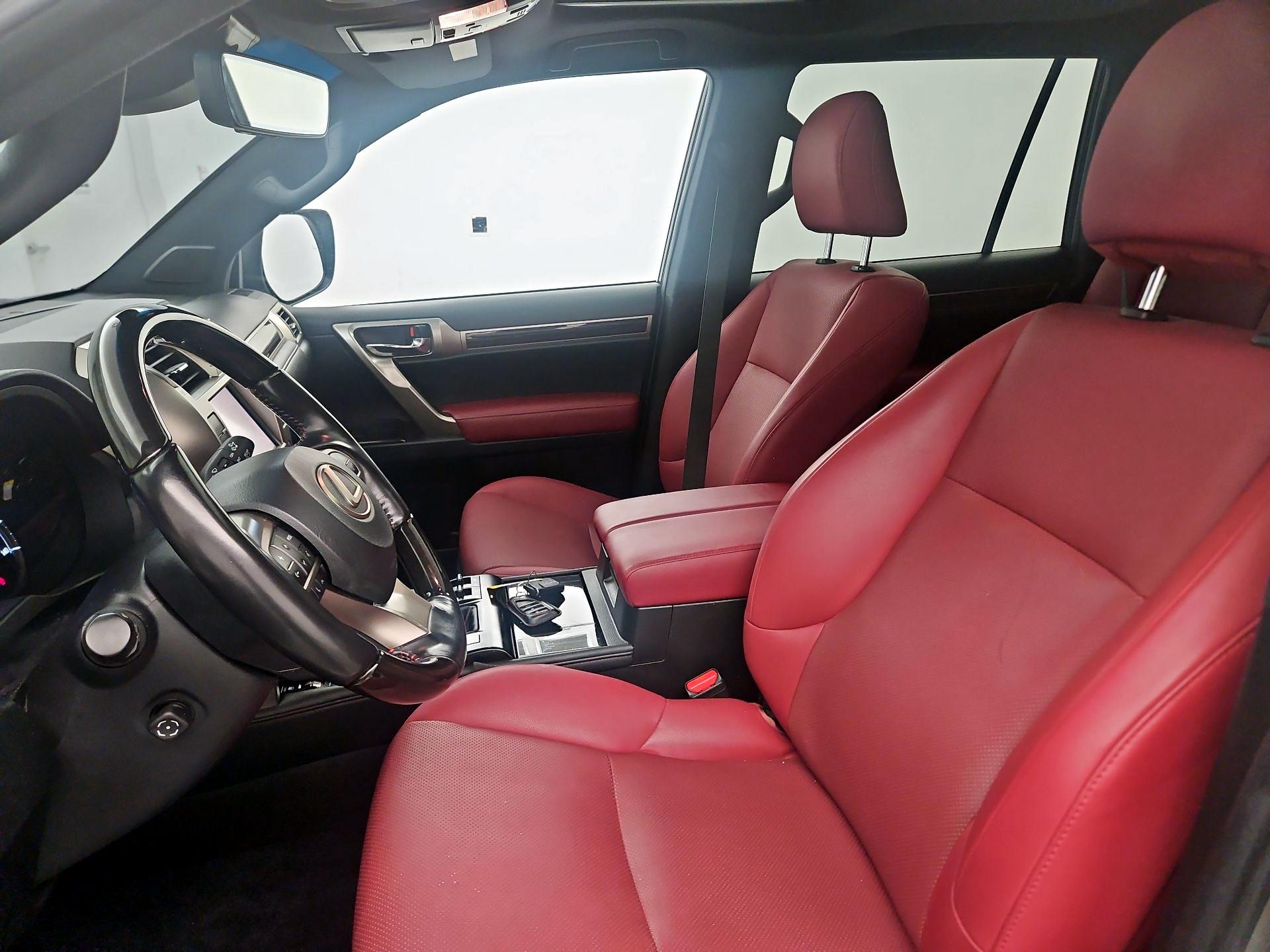 Thumbnail: 2021 Lexus GX - 11