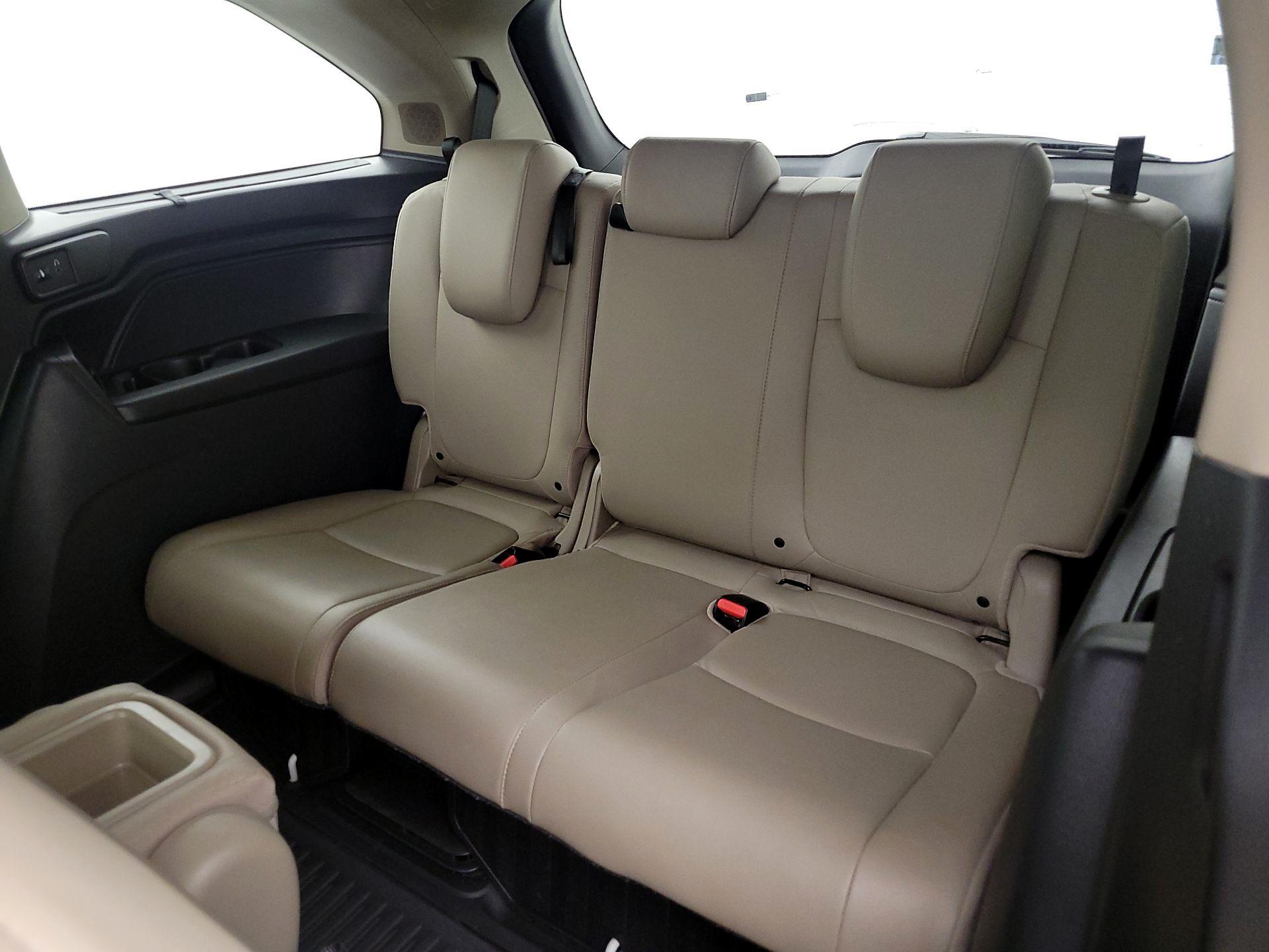 Thumbnail: 2019 Honda Odyssey - 20