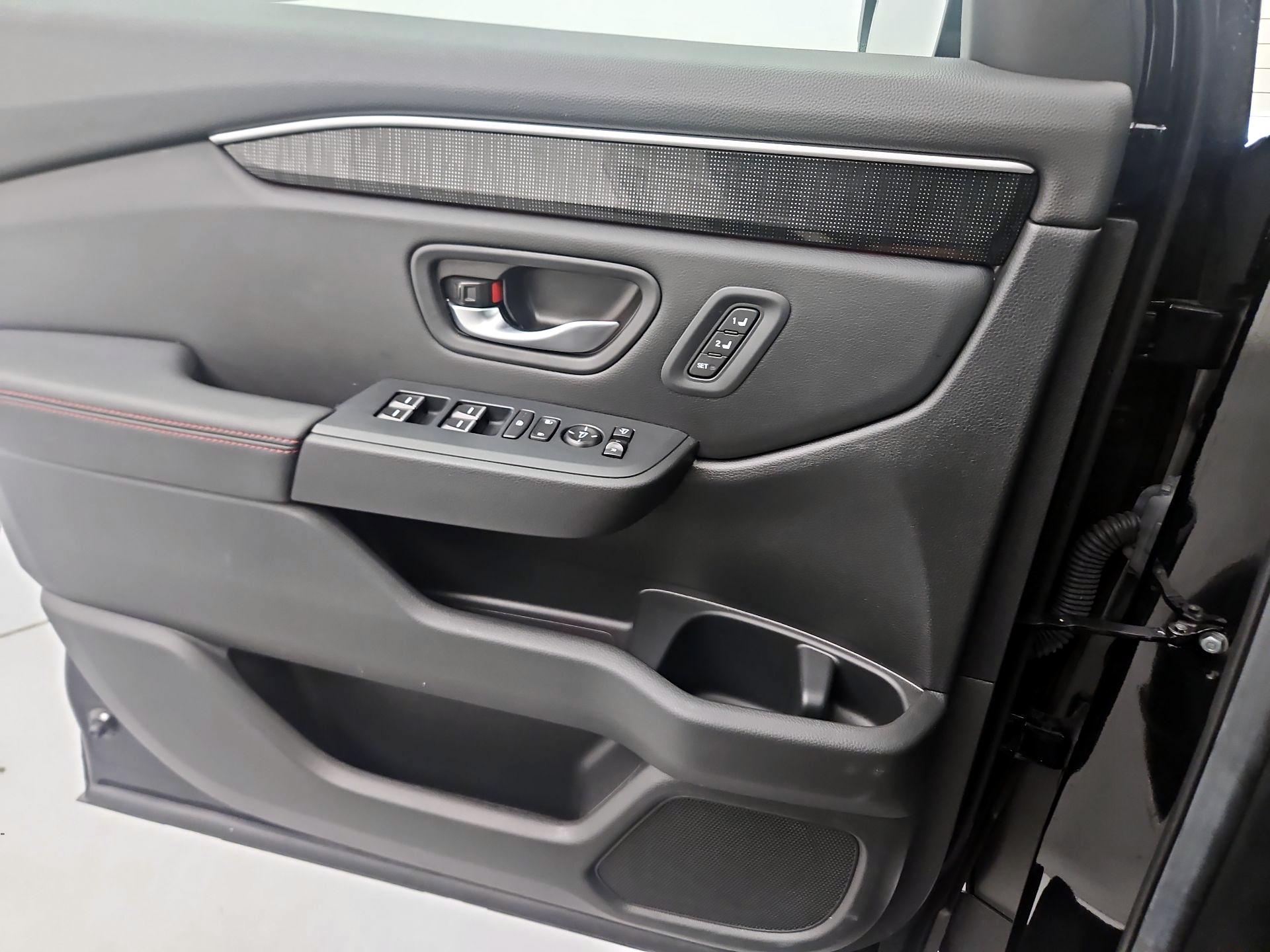 Thumbnail: 2025 Honda Pilot - 12