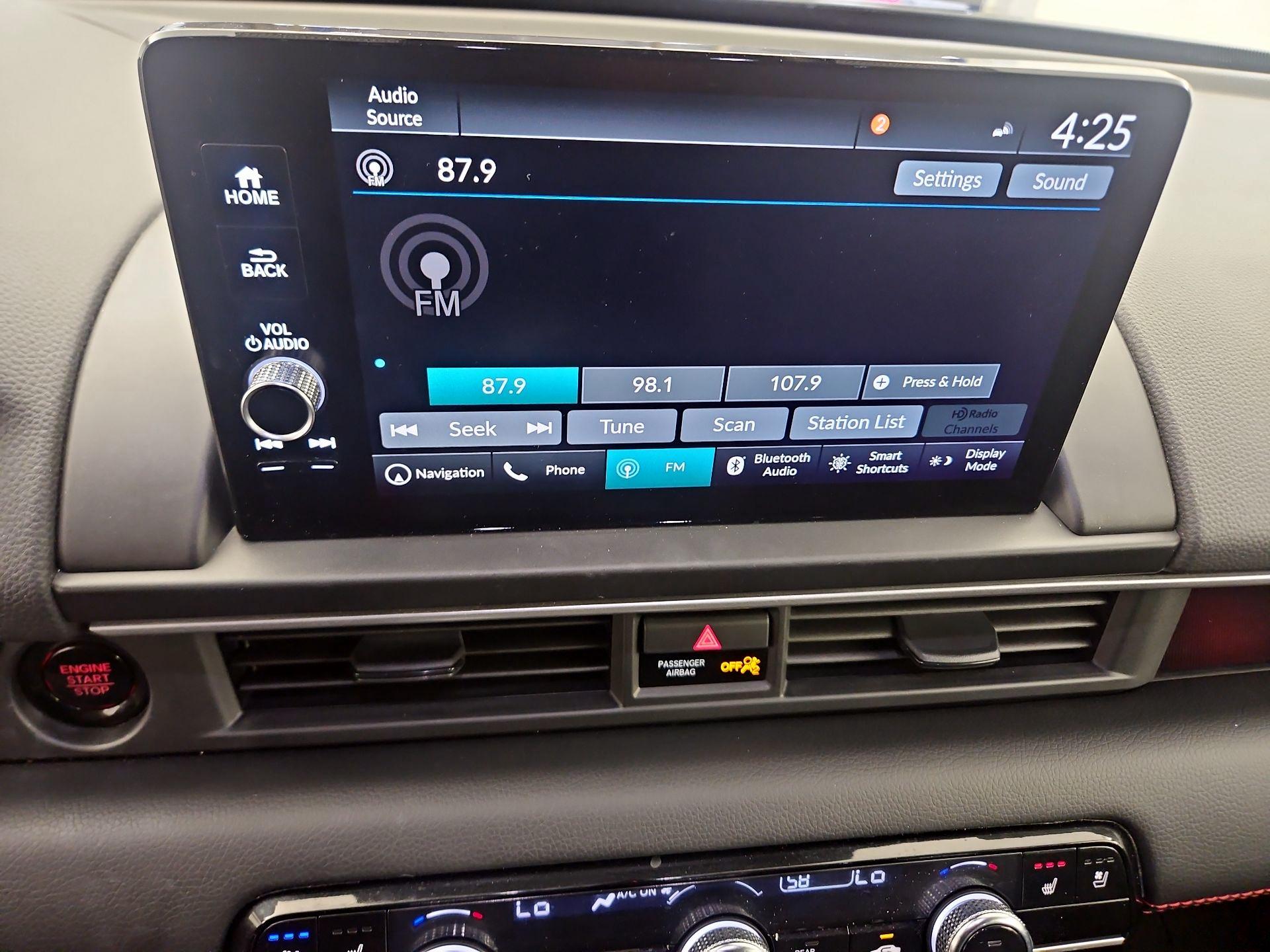 Thumbnail: 2025 Honda Pilot - 15