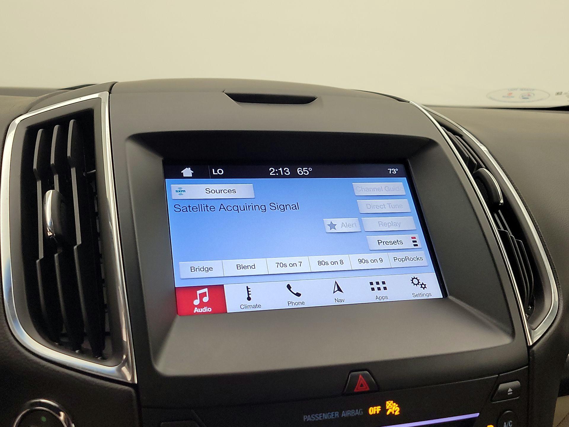 Thumbnail: 2019 Ford Edge - 15