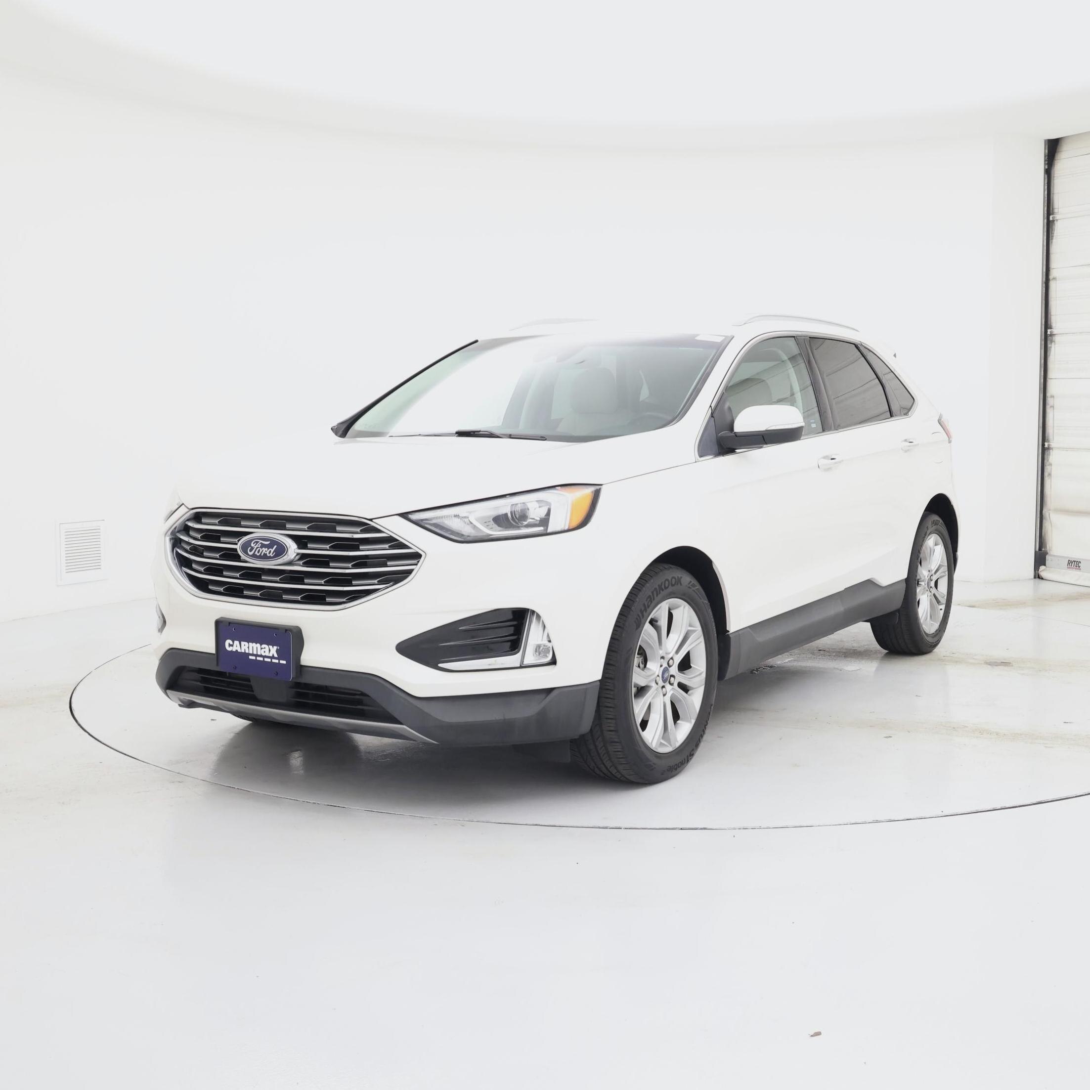 Thumbnail: 2019 Ford Edge - 4