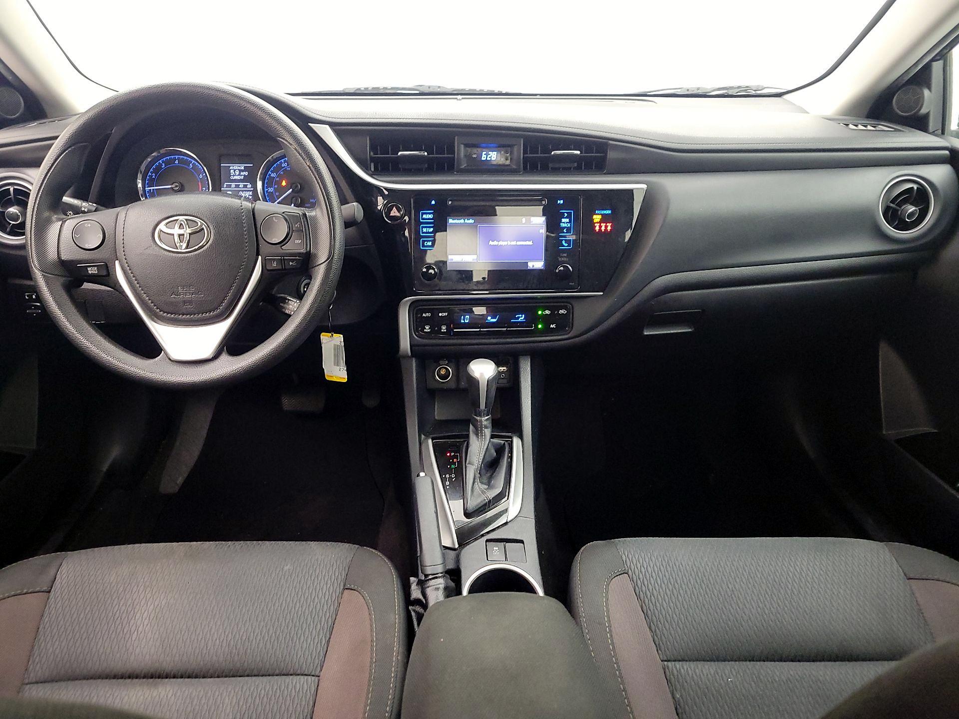 Thumbnail: 2018 Toyota Corolla - 9