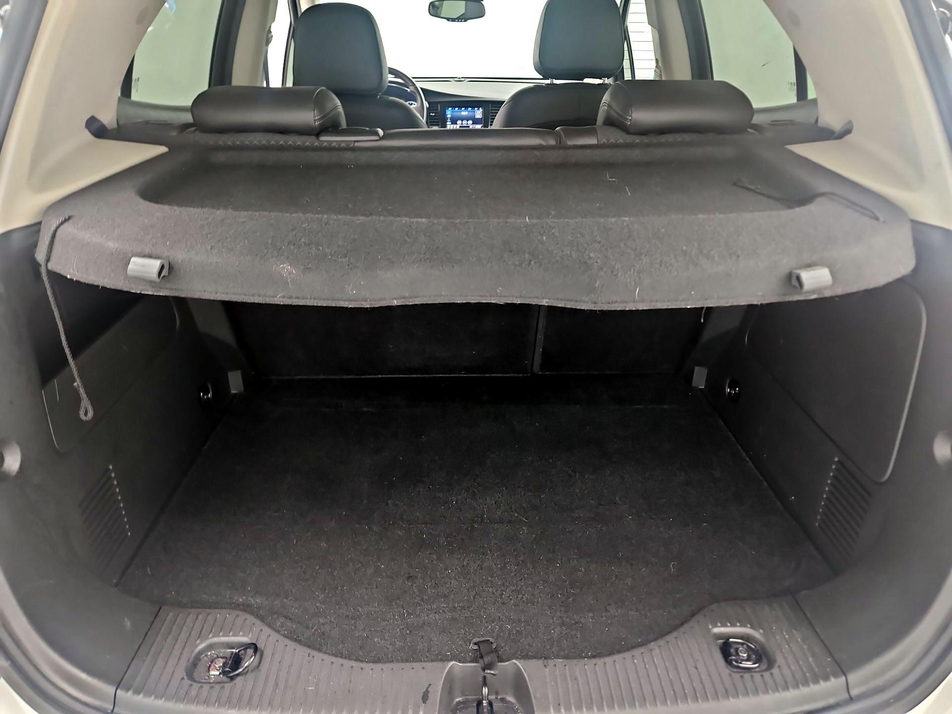 Thumbnail: 2022 Buick Encore - 19