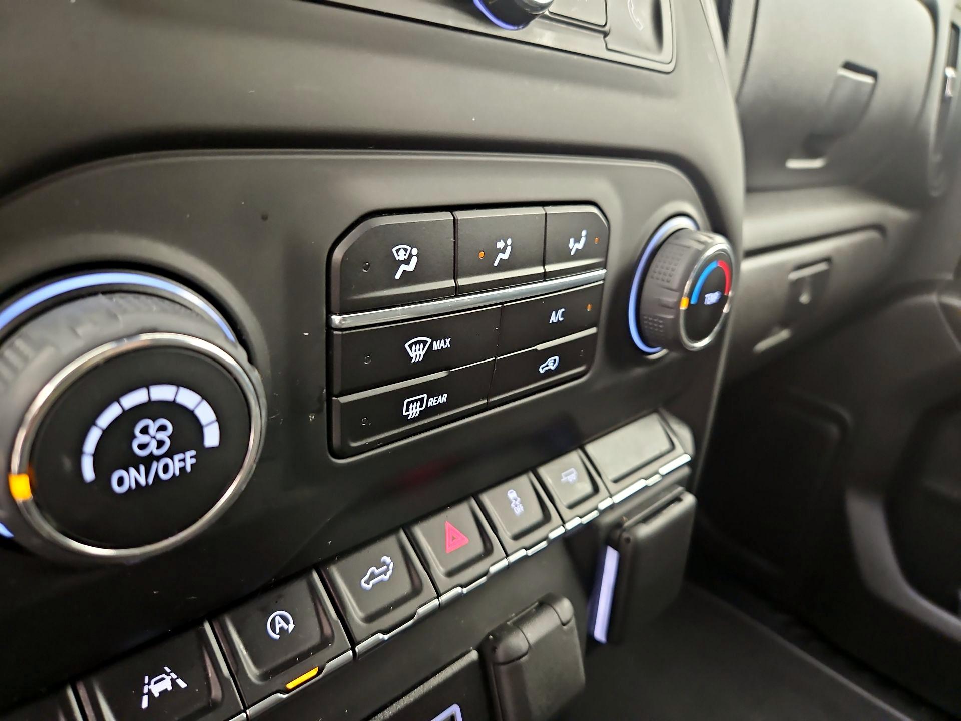 Thumbnail: 2024 Chevrolet Silverado 1500 - 15