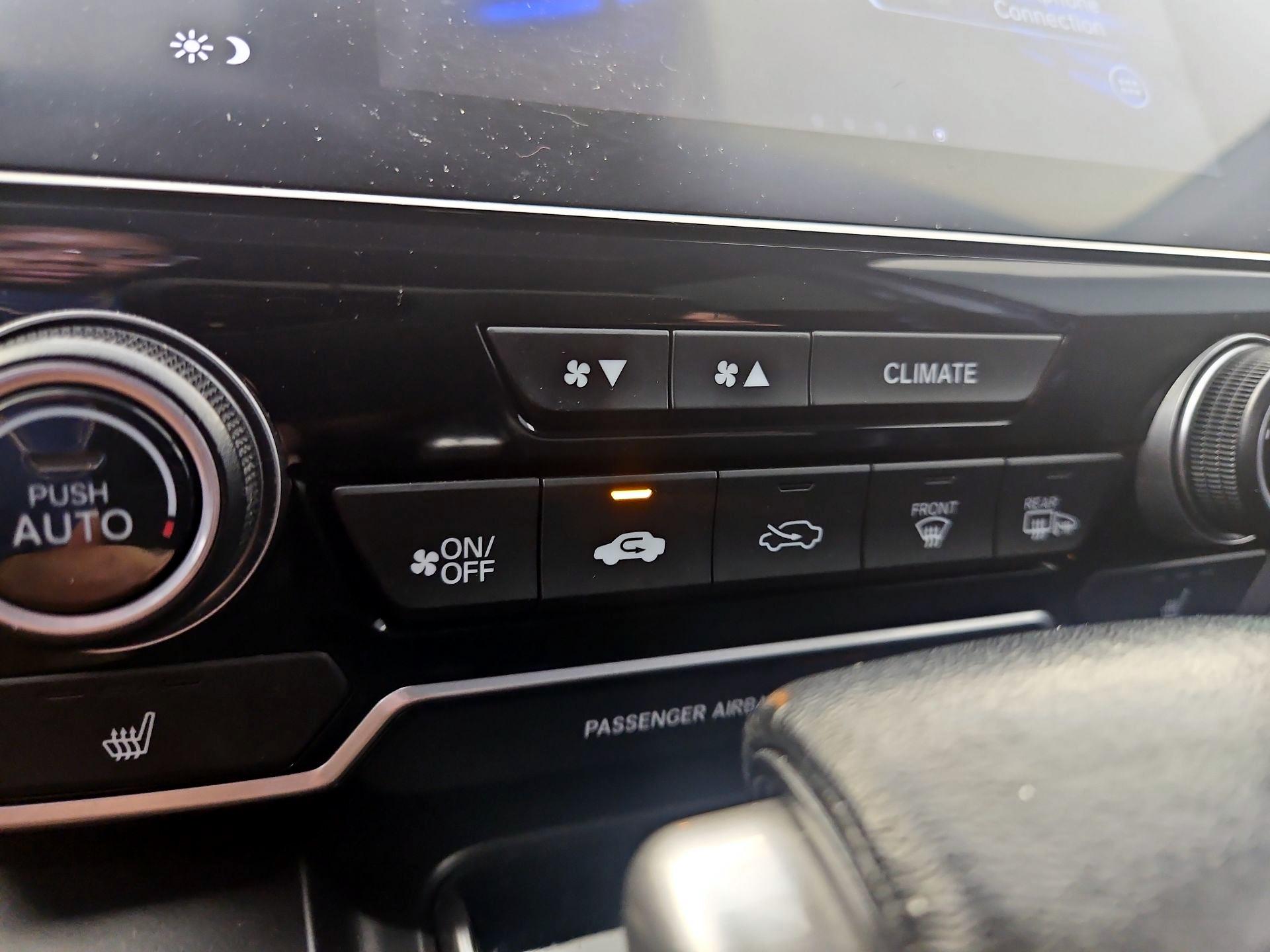 Thumbnail: 2019 Honda CR-V - 16