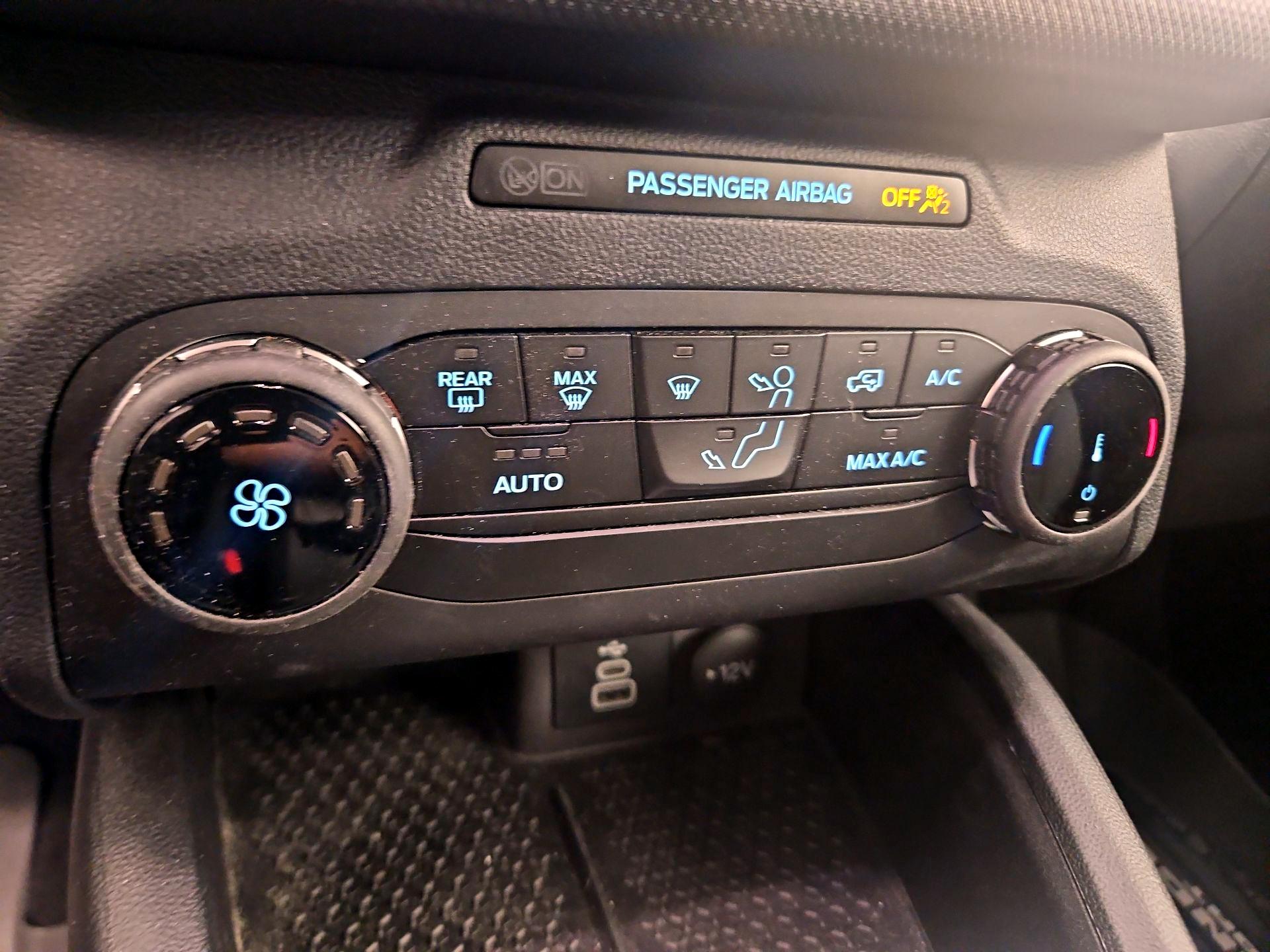 Thumbnail: 2024 Ford Bronco Sport - 16