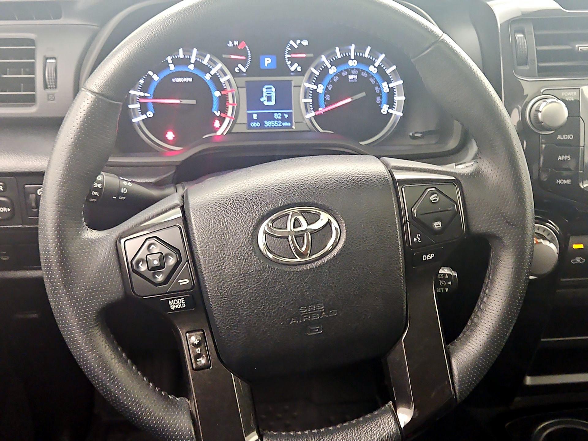 Thumbnail: 2019 Toyota 4Runner - 10