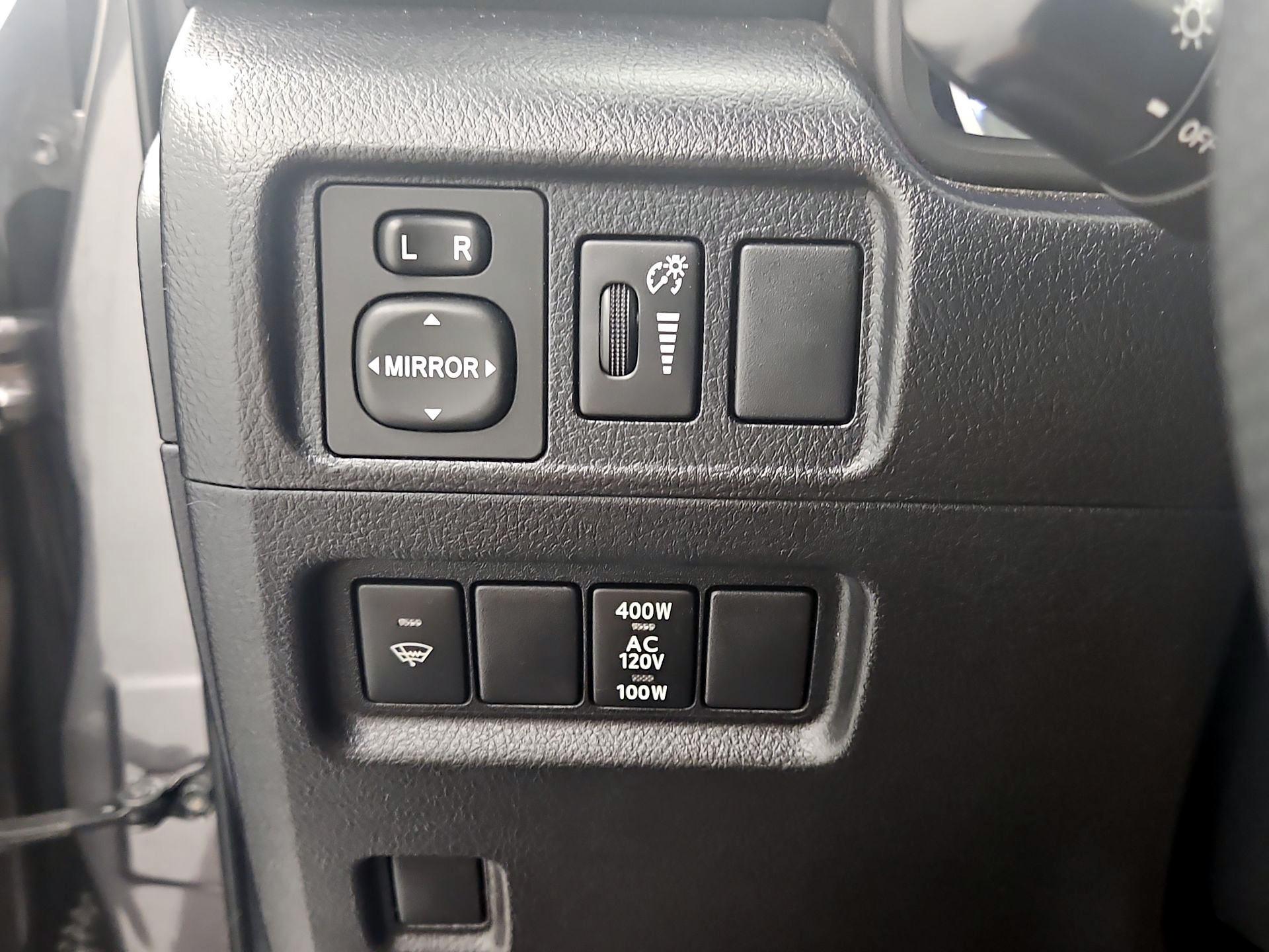 Thumbnail: 2019 Toyota 4Runner - 13