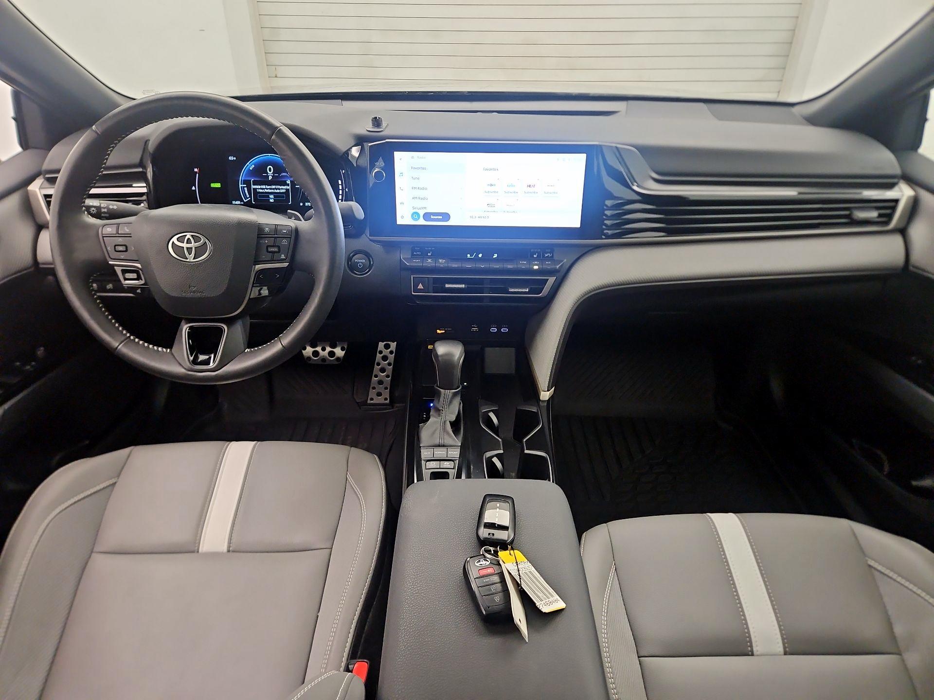 Thumbnail: 2025 Toyota Camry - 9