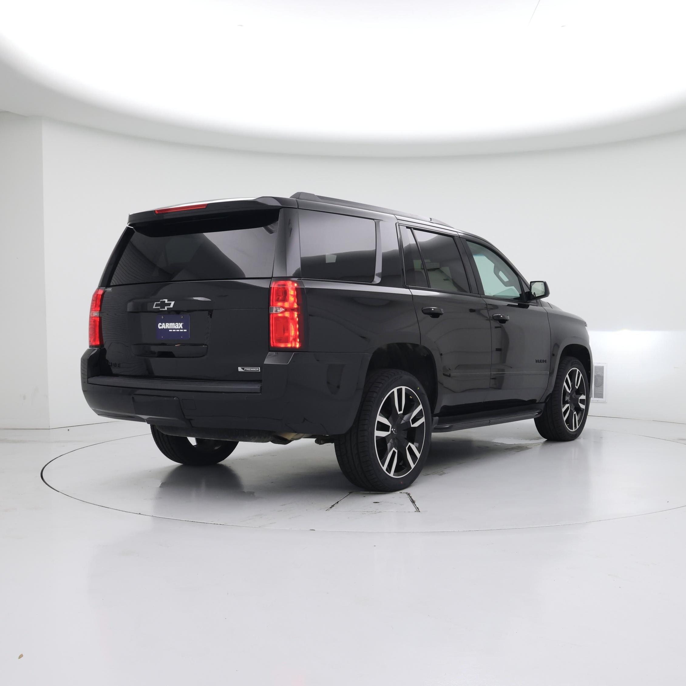 Thumbnail: 2018 Chevrolet Tahoe - 8