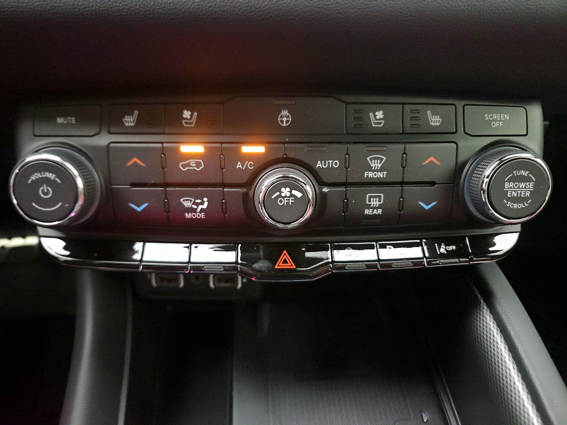 Thumbnail: 2024 Dodge Durango - 15