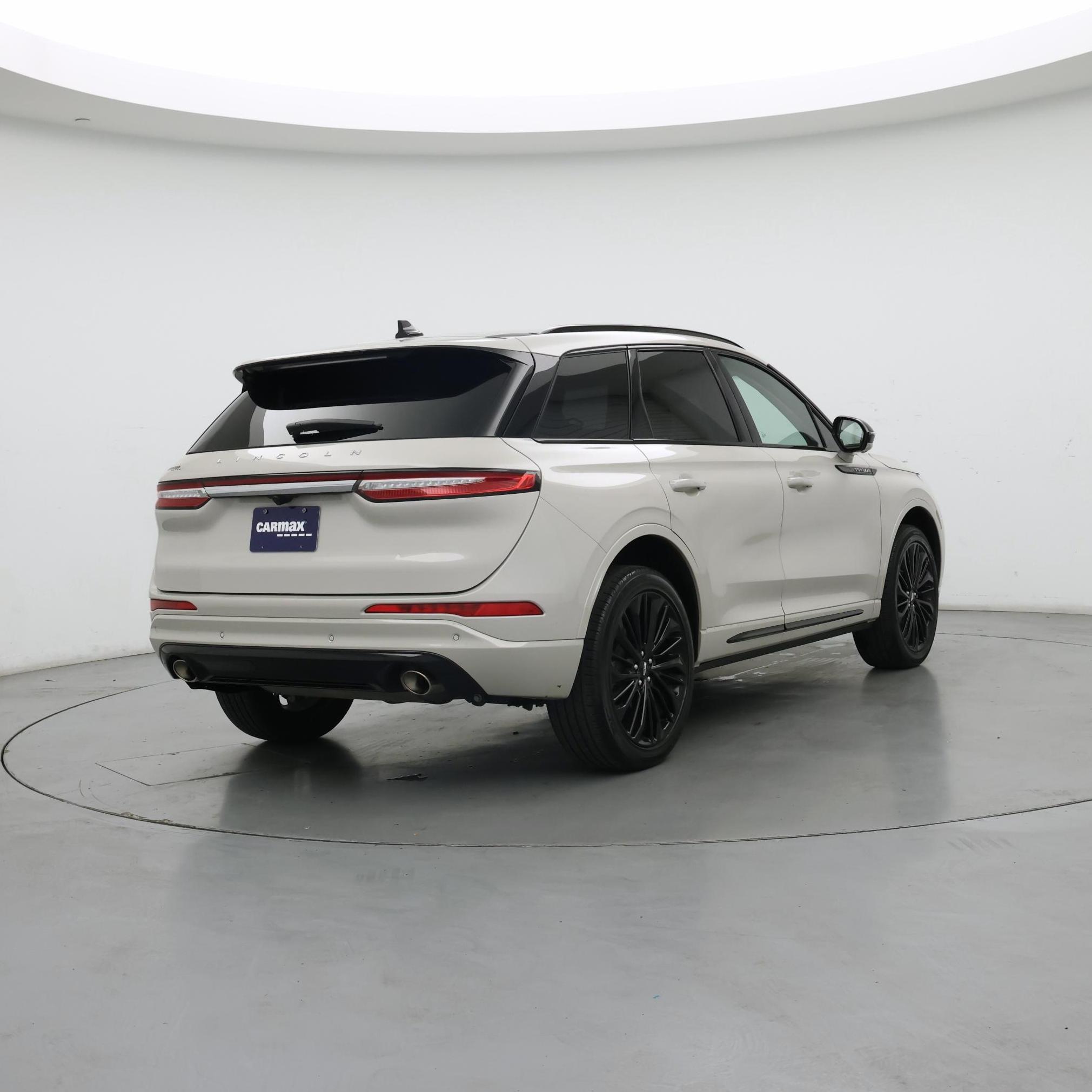 Thumbnail: 2023 Lincoln Corsair - 8