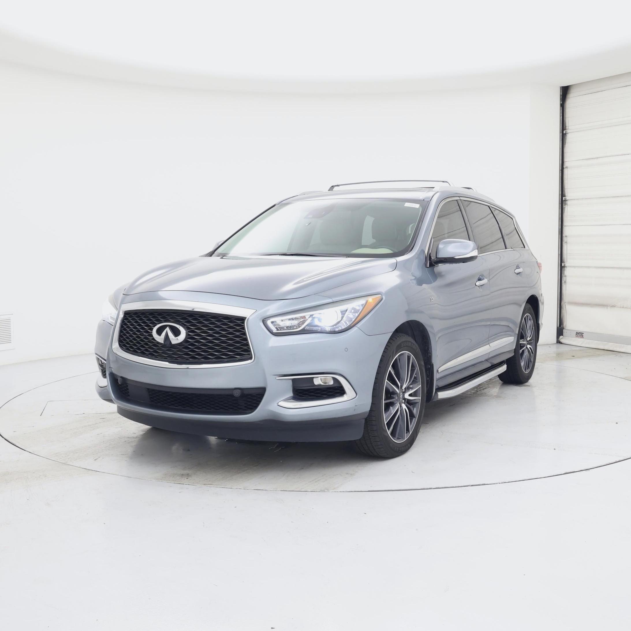 Thumbnail: 2017 INFINITI QX60 - 4