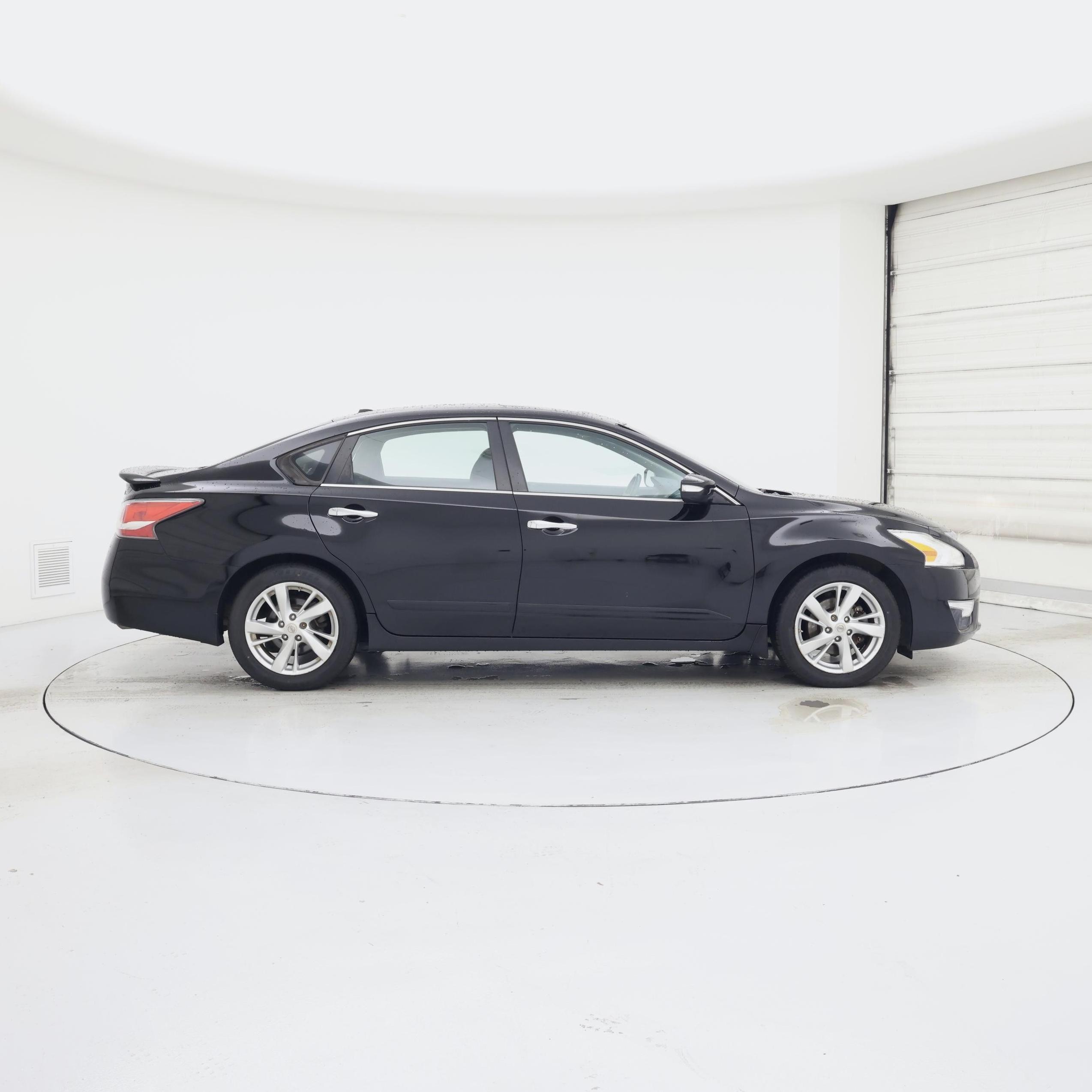 Thumbnail: 2014 Nissan Altima - 7