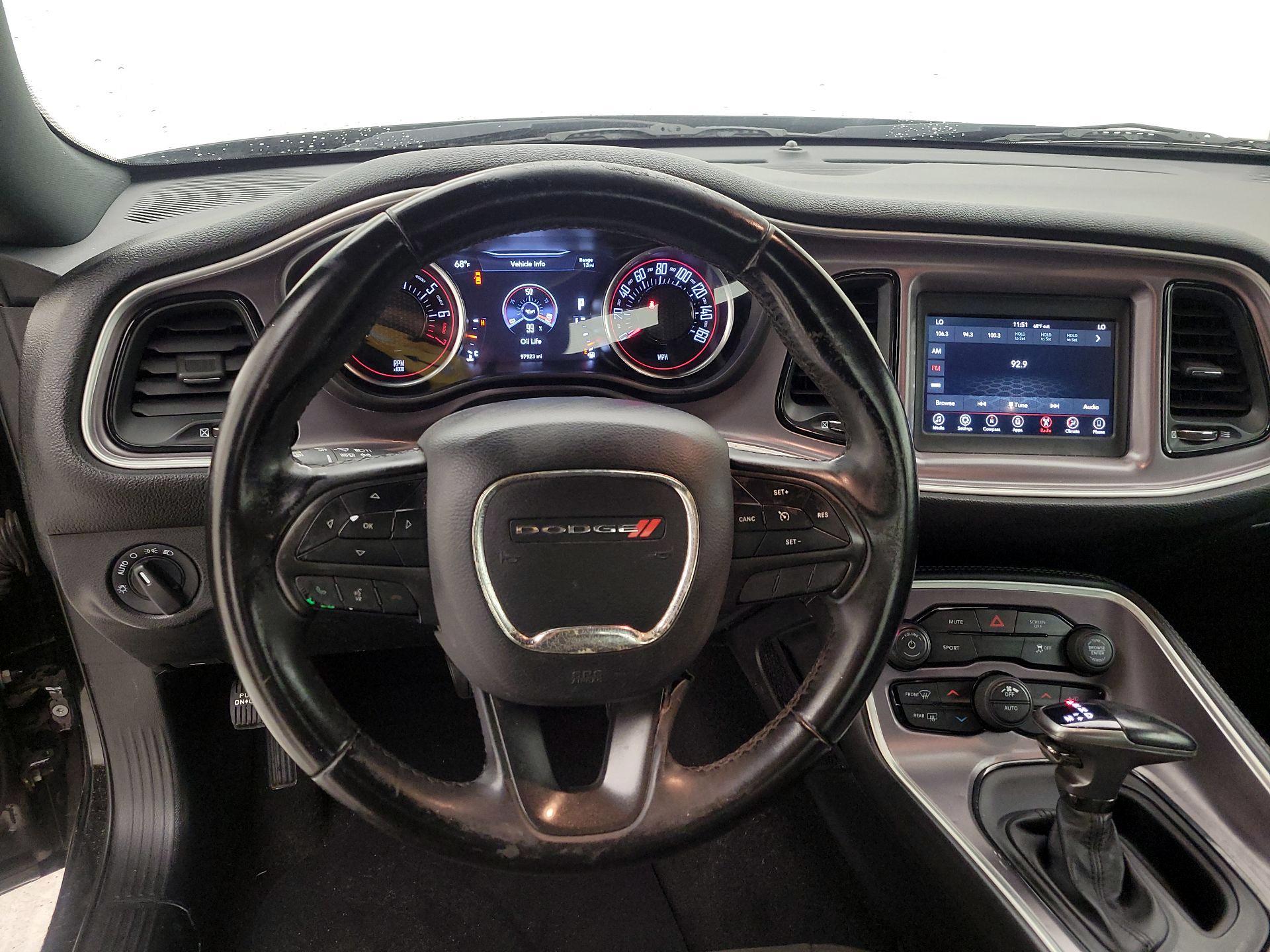 Thumbnail: 2019 Dodge Challenger - 10
