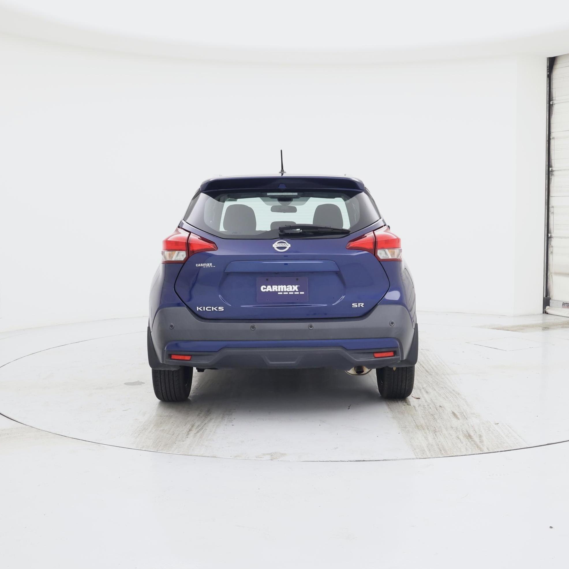 Thumbnail: 2020 Nissan Kicks - 6