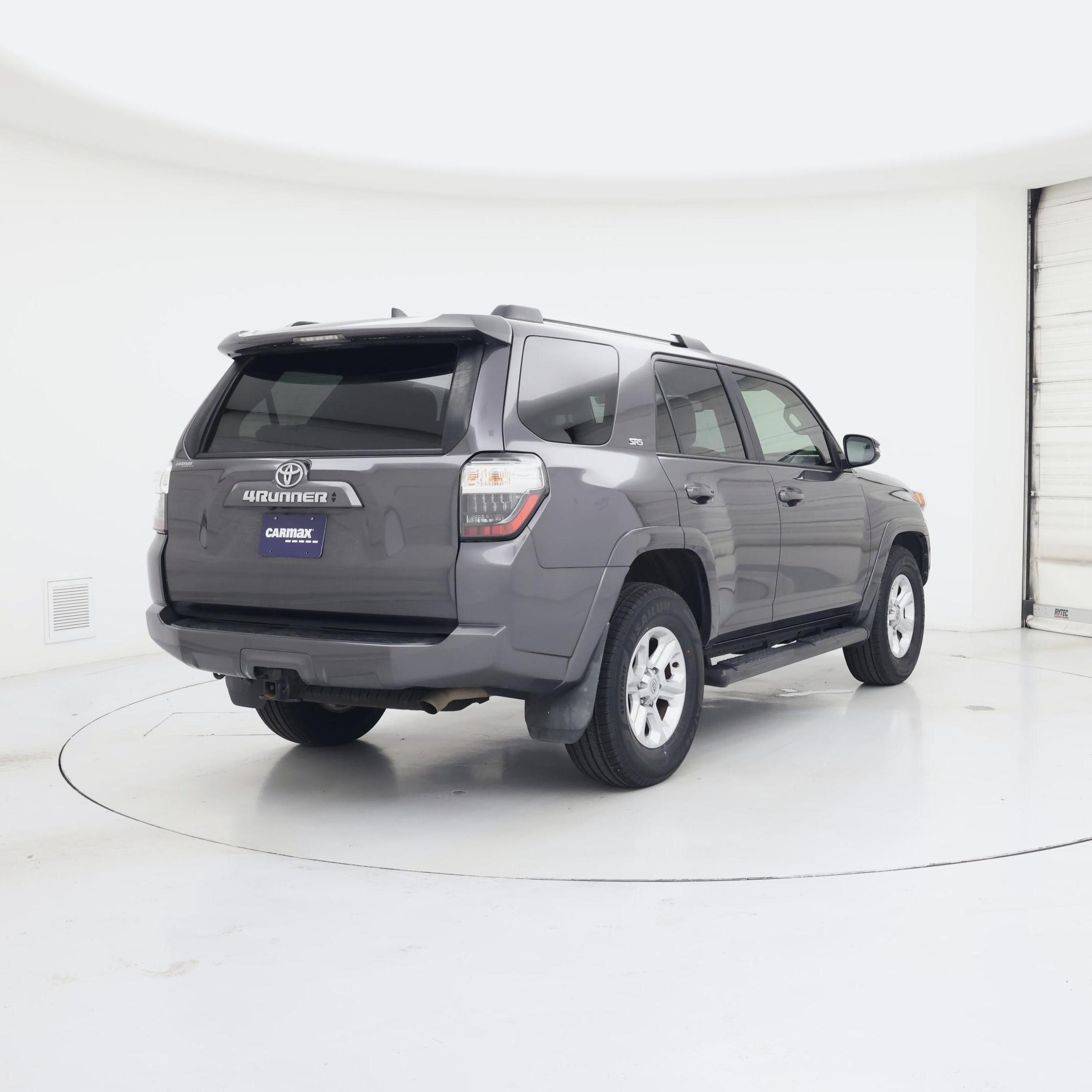 Thumbnail: 2022 Toyota 4Runner - 8