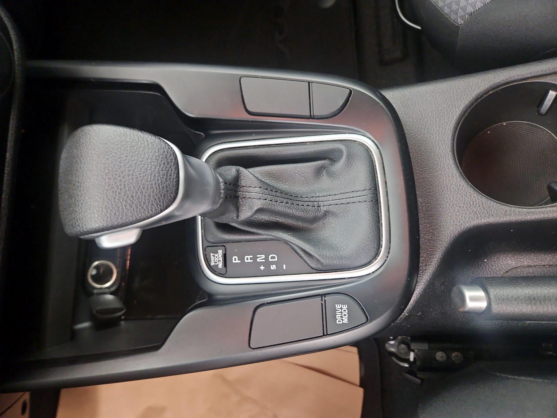 Thumbnail: 2022 Kia Soul - 16