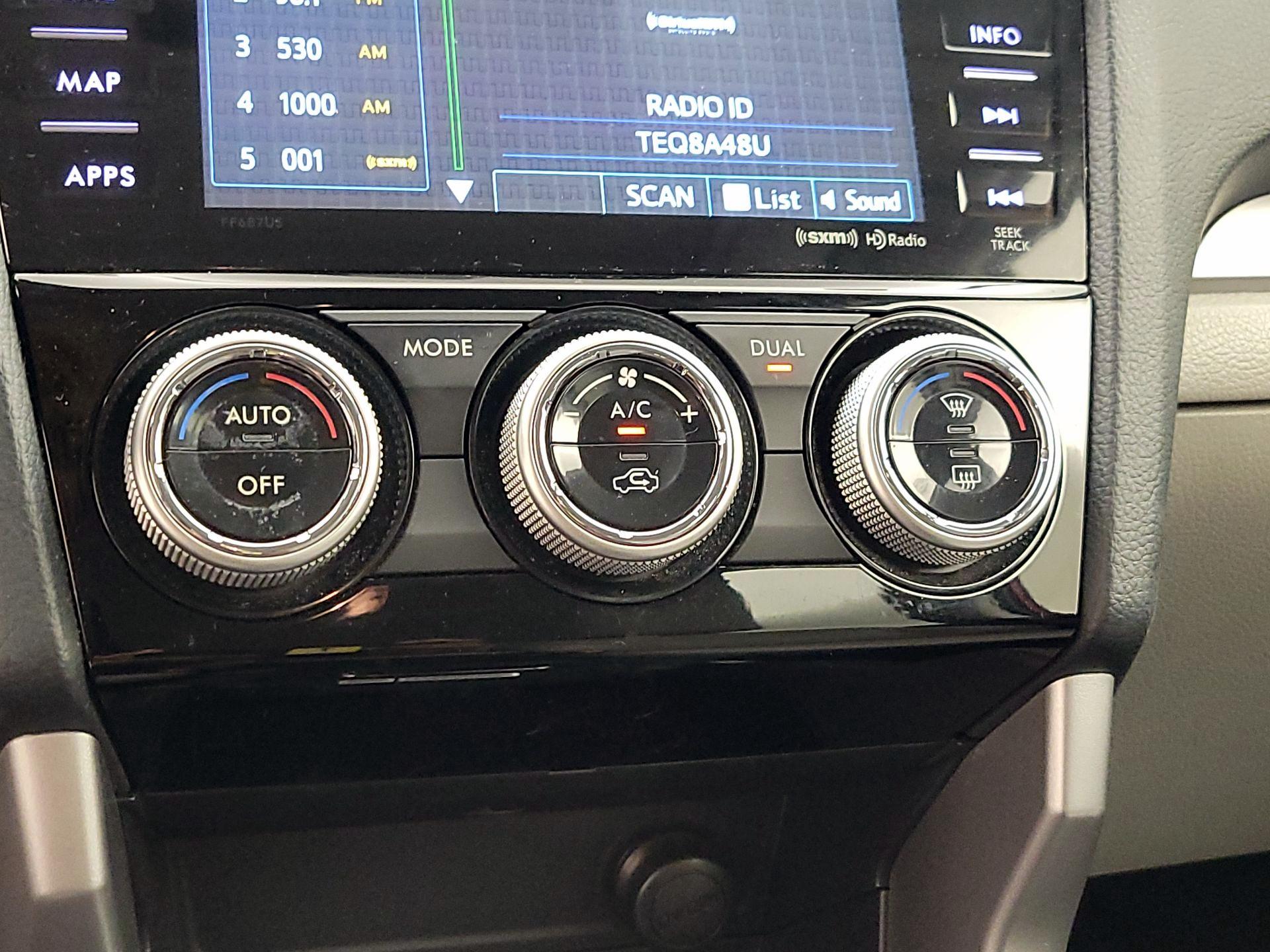 Thumbnail: 2016 Subaru Forester - 16