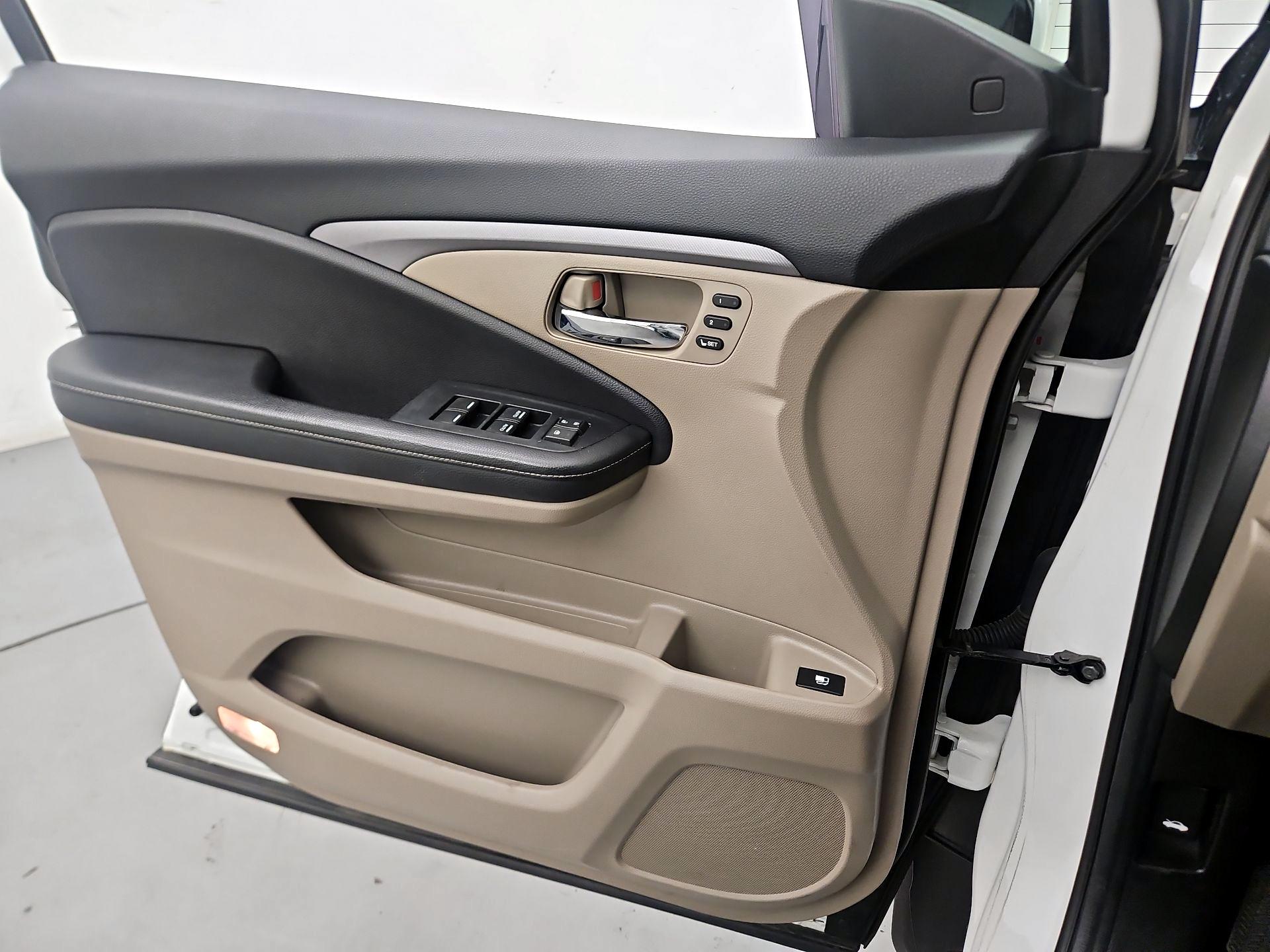 Thumbnail: 2021 Honda Ridgeline - 12