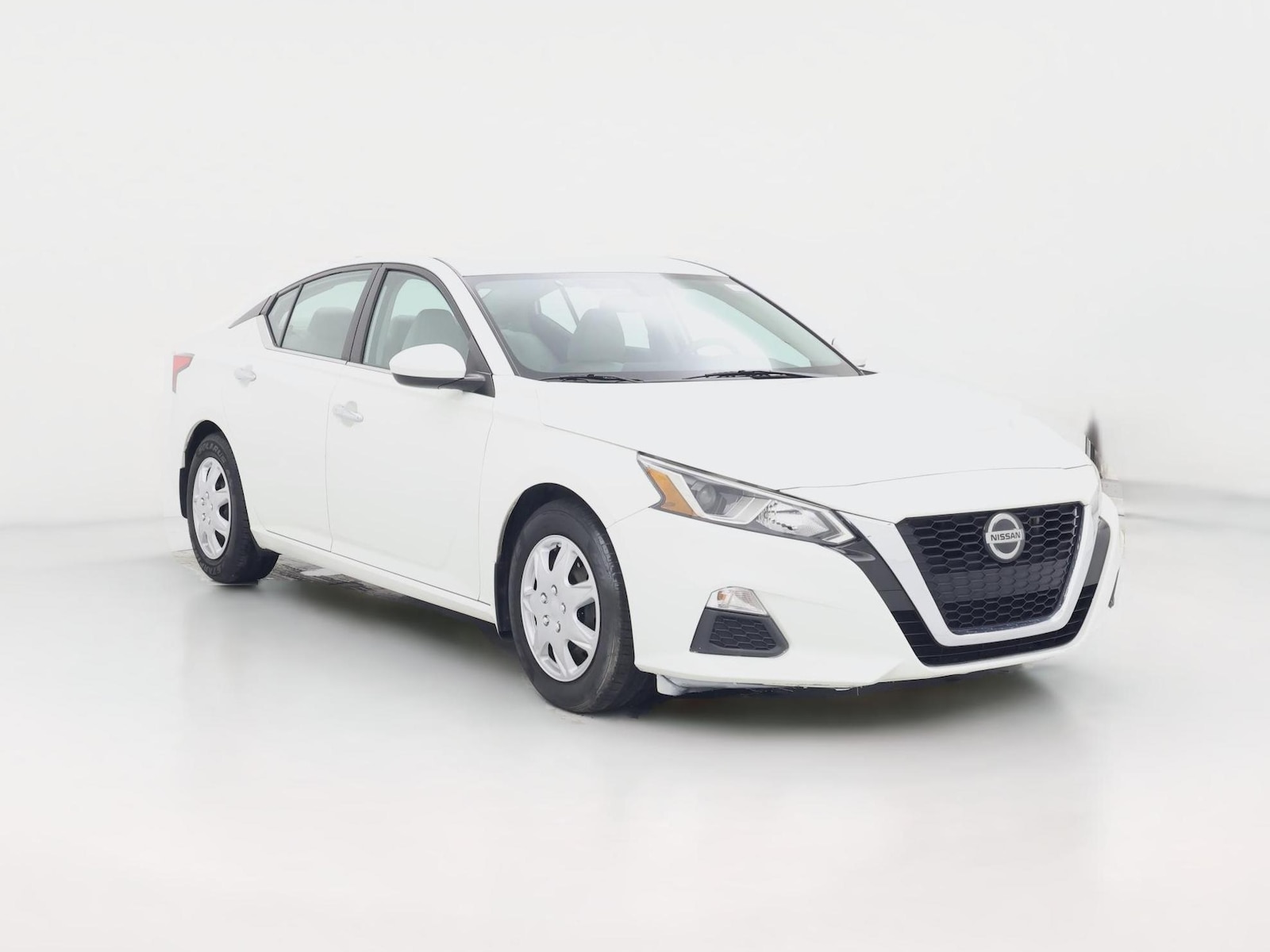 2019 Nissan Altima S - Photo 1