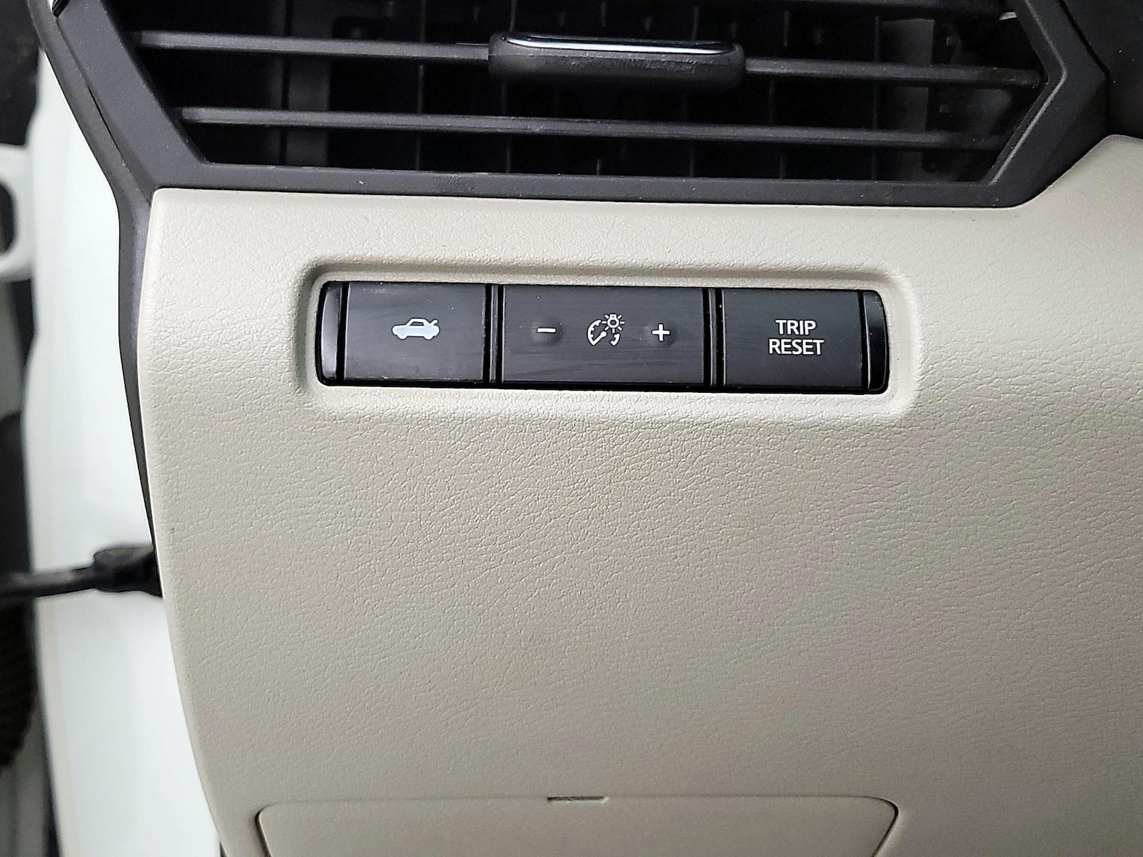 2019 Nissan Altima S - Photo 14