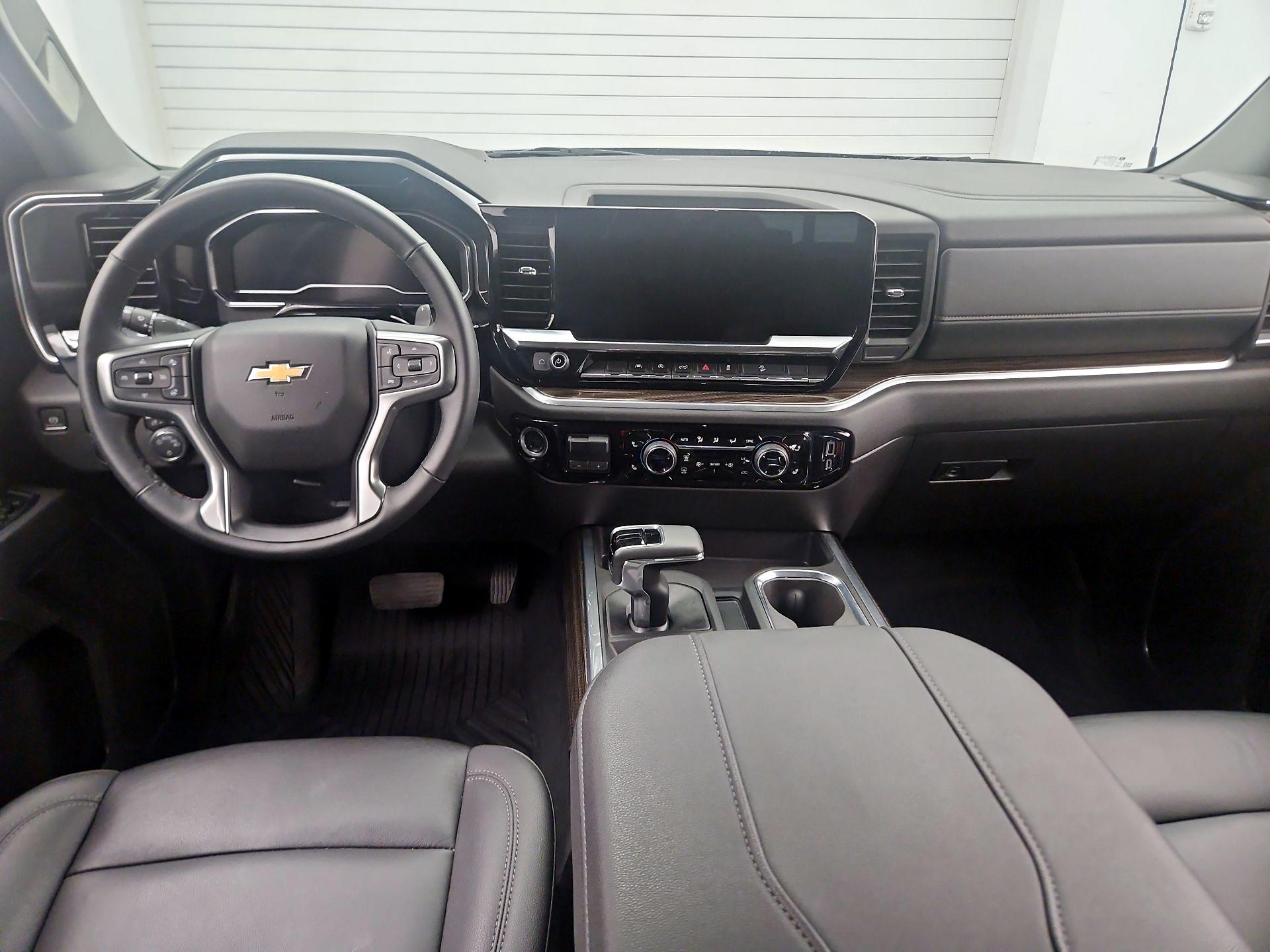 Thumbnail: 2025 Chevrolet Silverado 1500 - 9