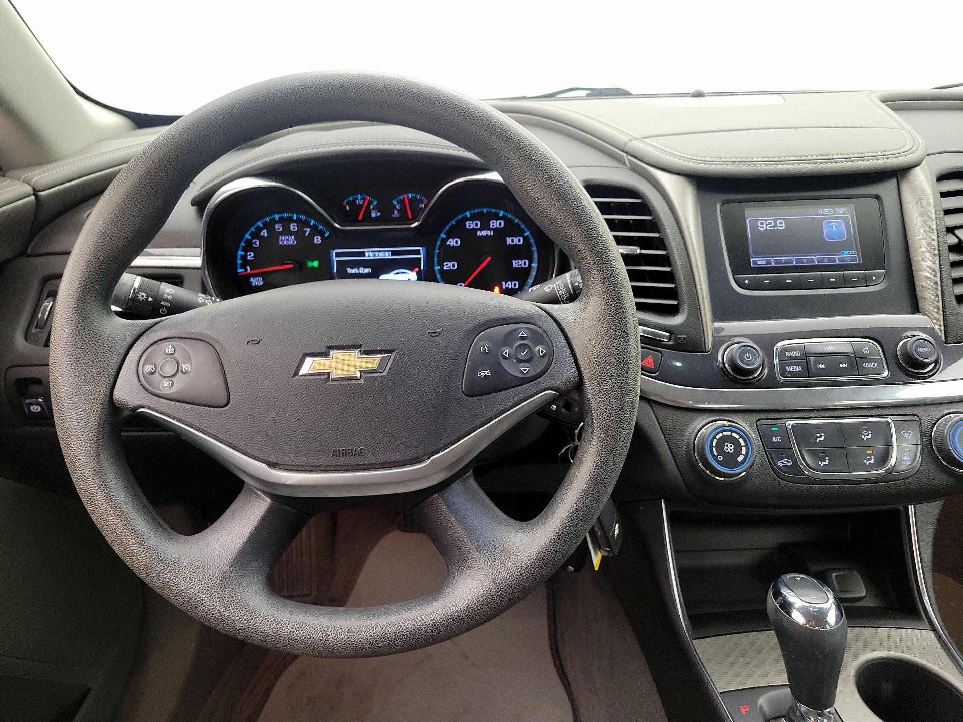 Thumbnail: 2017 Chevrolet Impala - 10