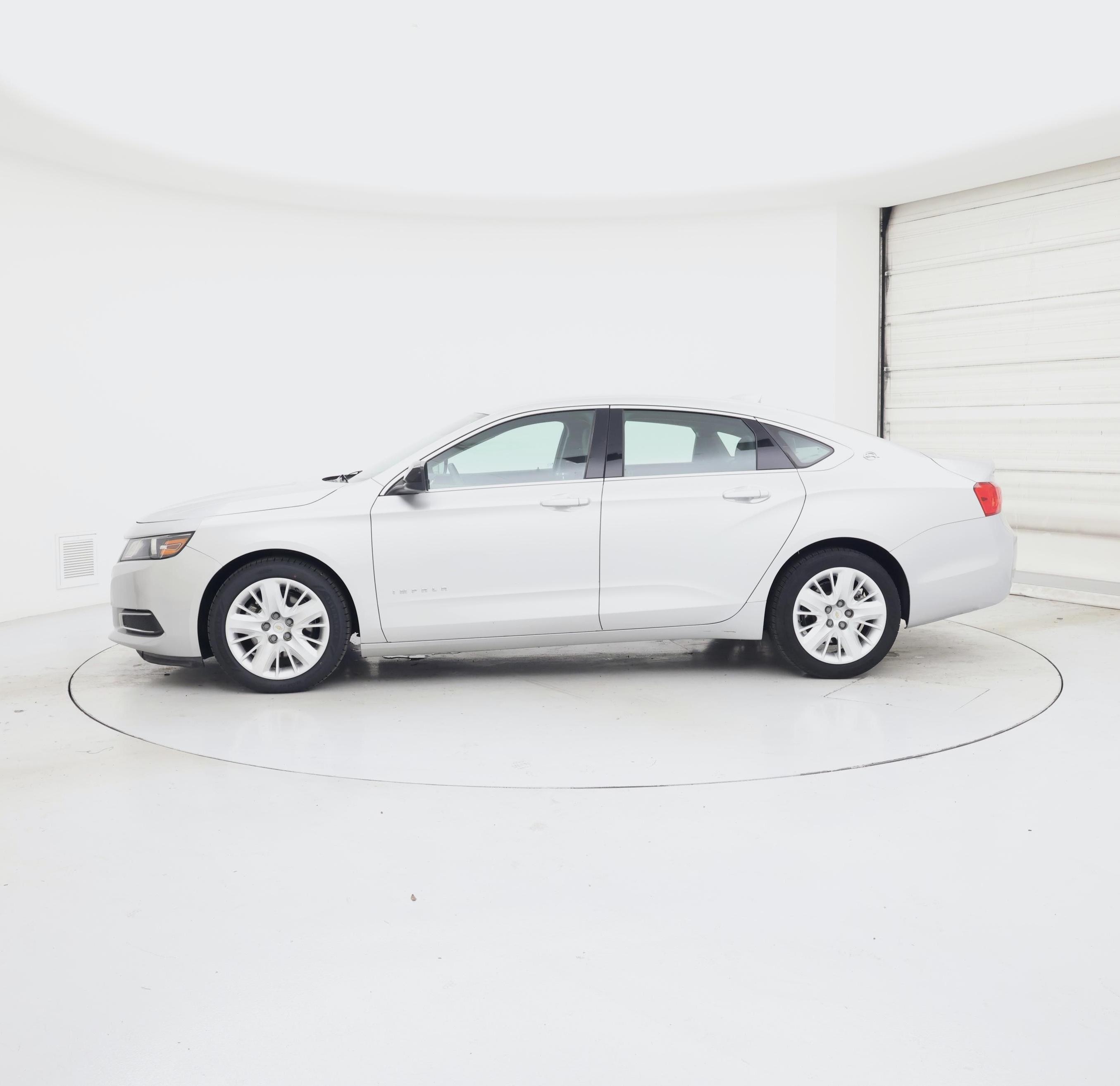 Thumbnail: 2017 Chevrolet Impala - 3