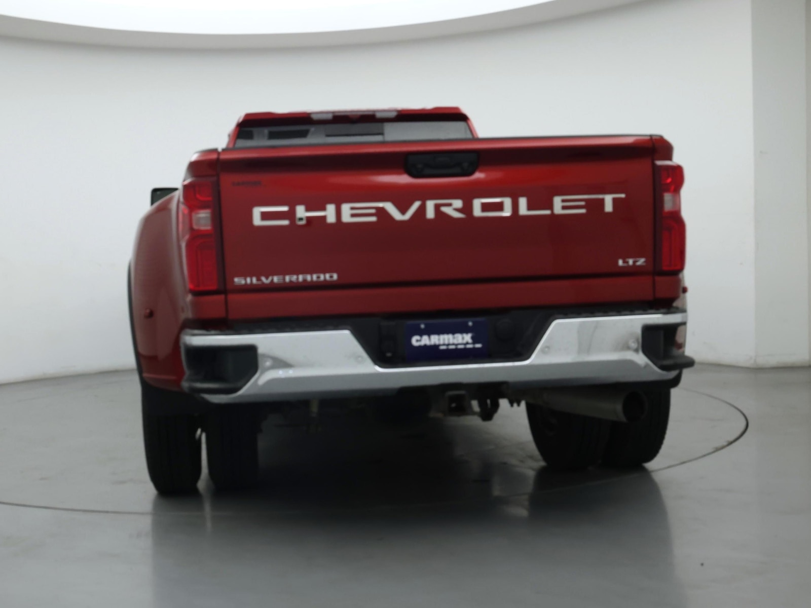 2026 Chevrolet Silverado 3500HD LTZ - Photo 7