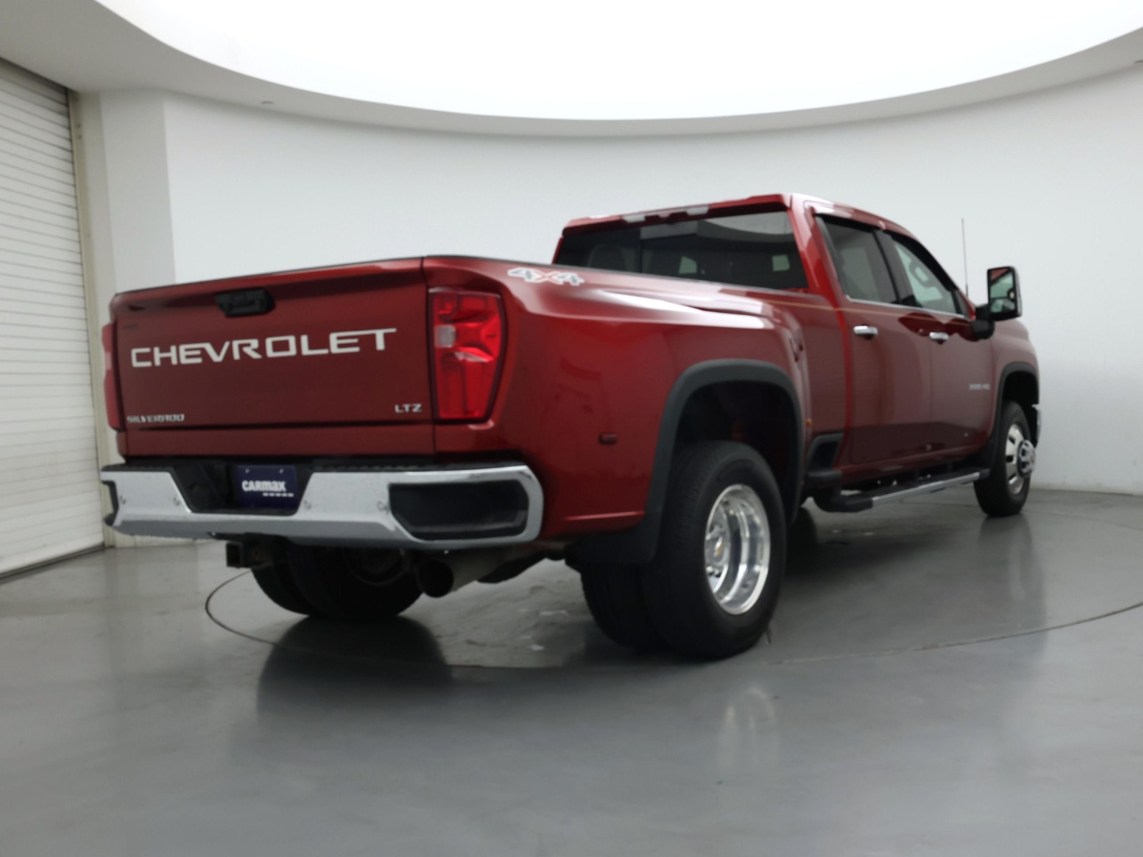 2026 Chevrolet Silverado 3500HD LTZ - Photo 9