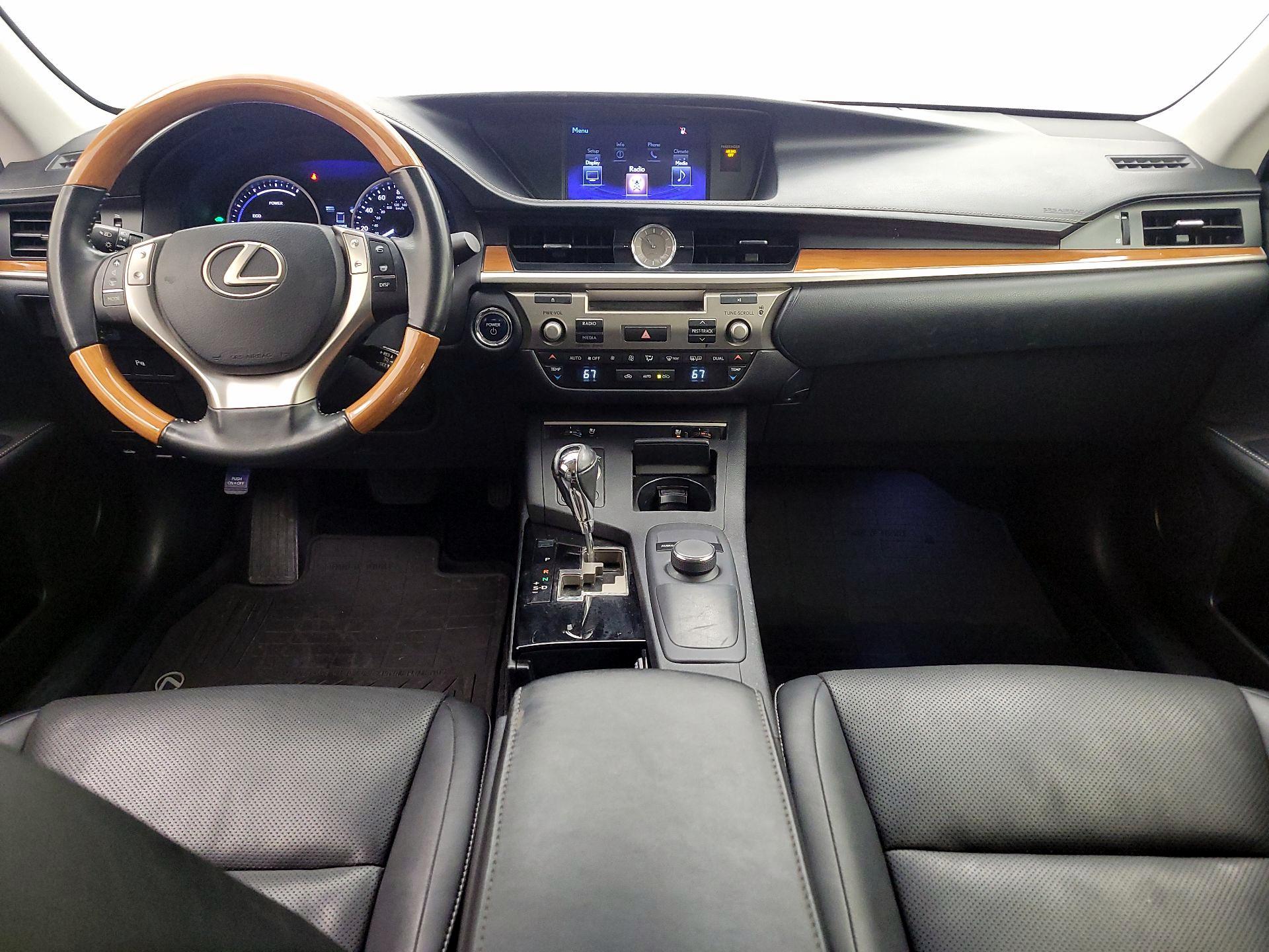 Thumbnail: 2015 Lexus ES - 9