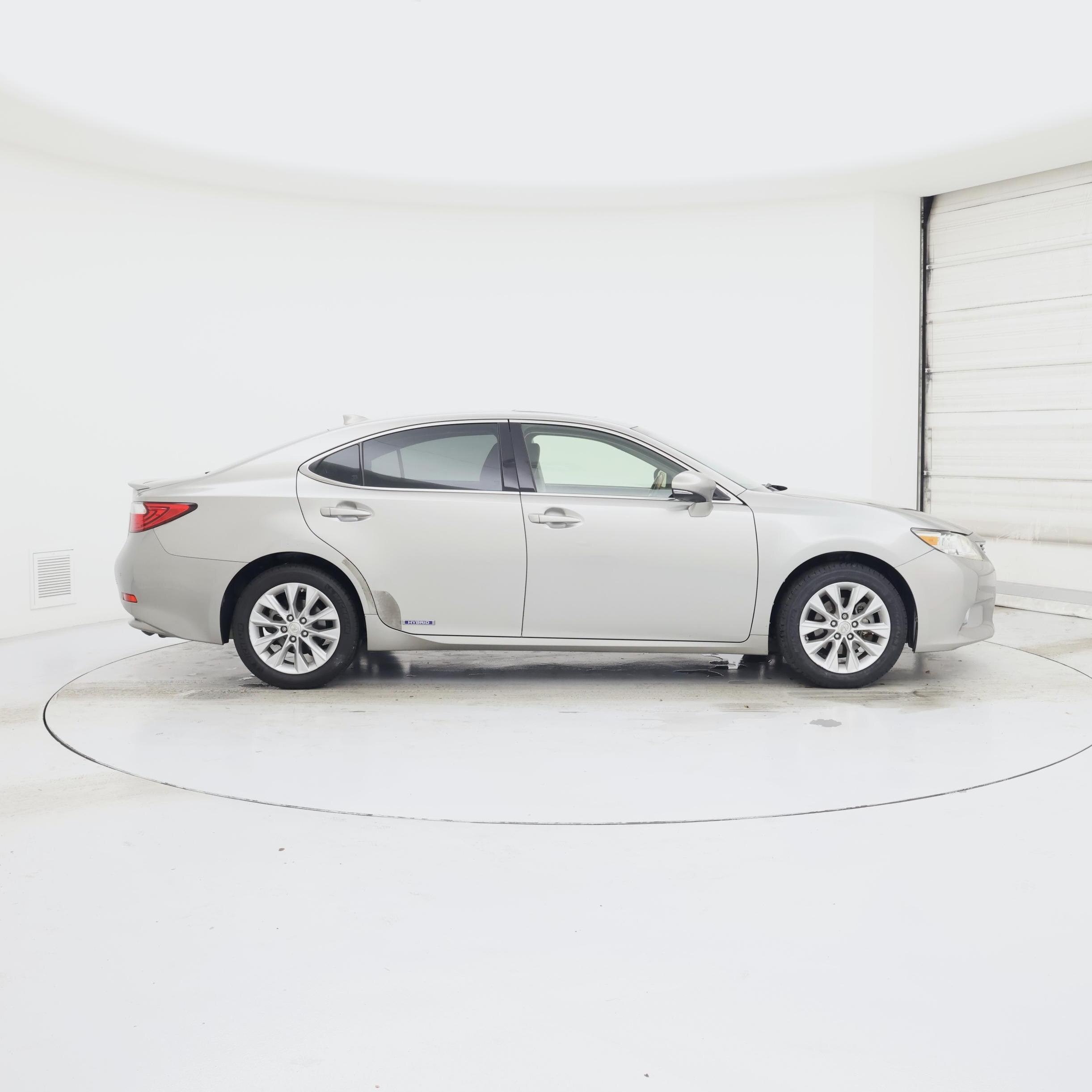 Thumbnail: 2015 Lexus ES - 7
