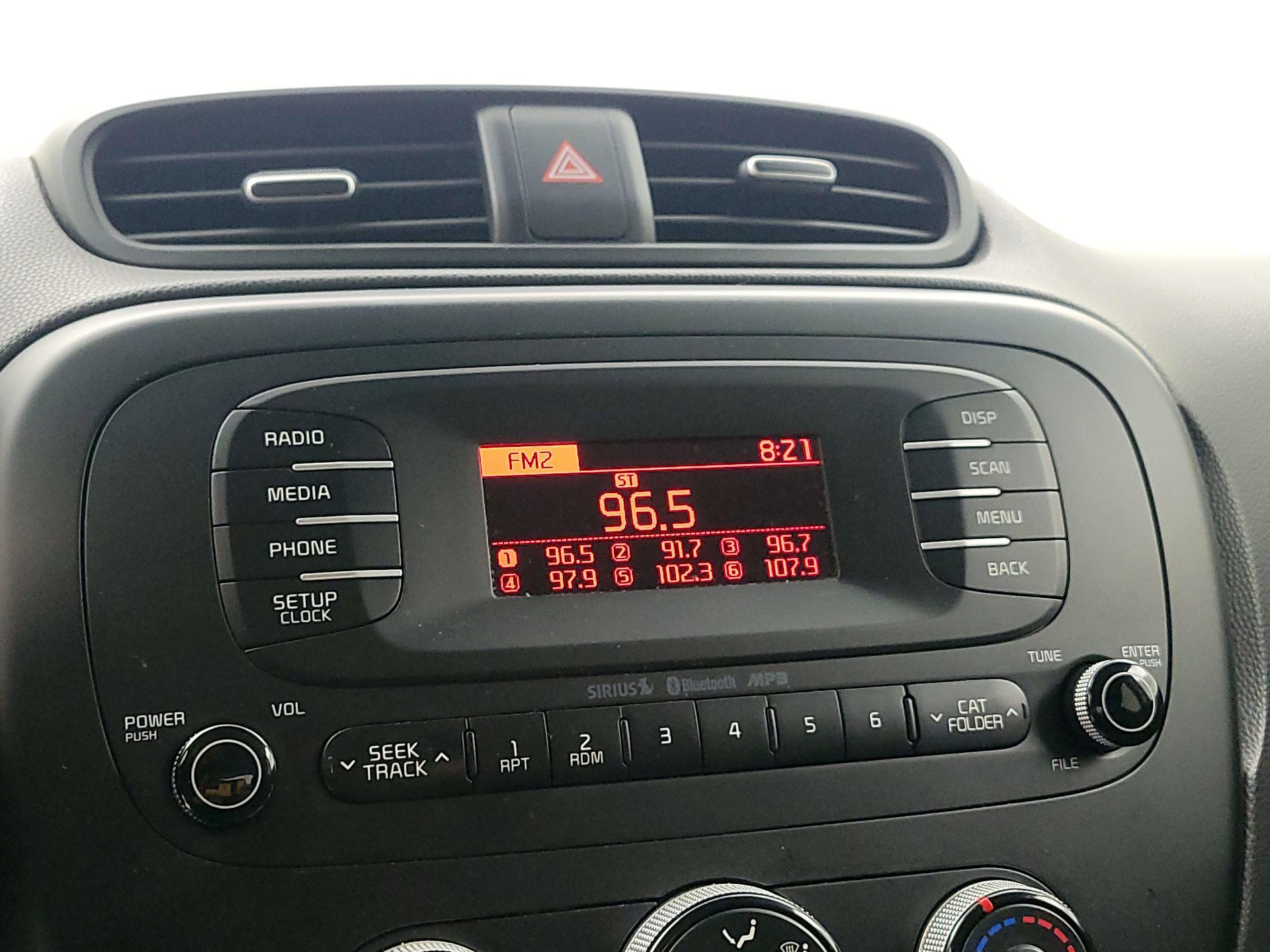 Thumbnail: 2015 Kia Soul - 14
