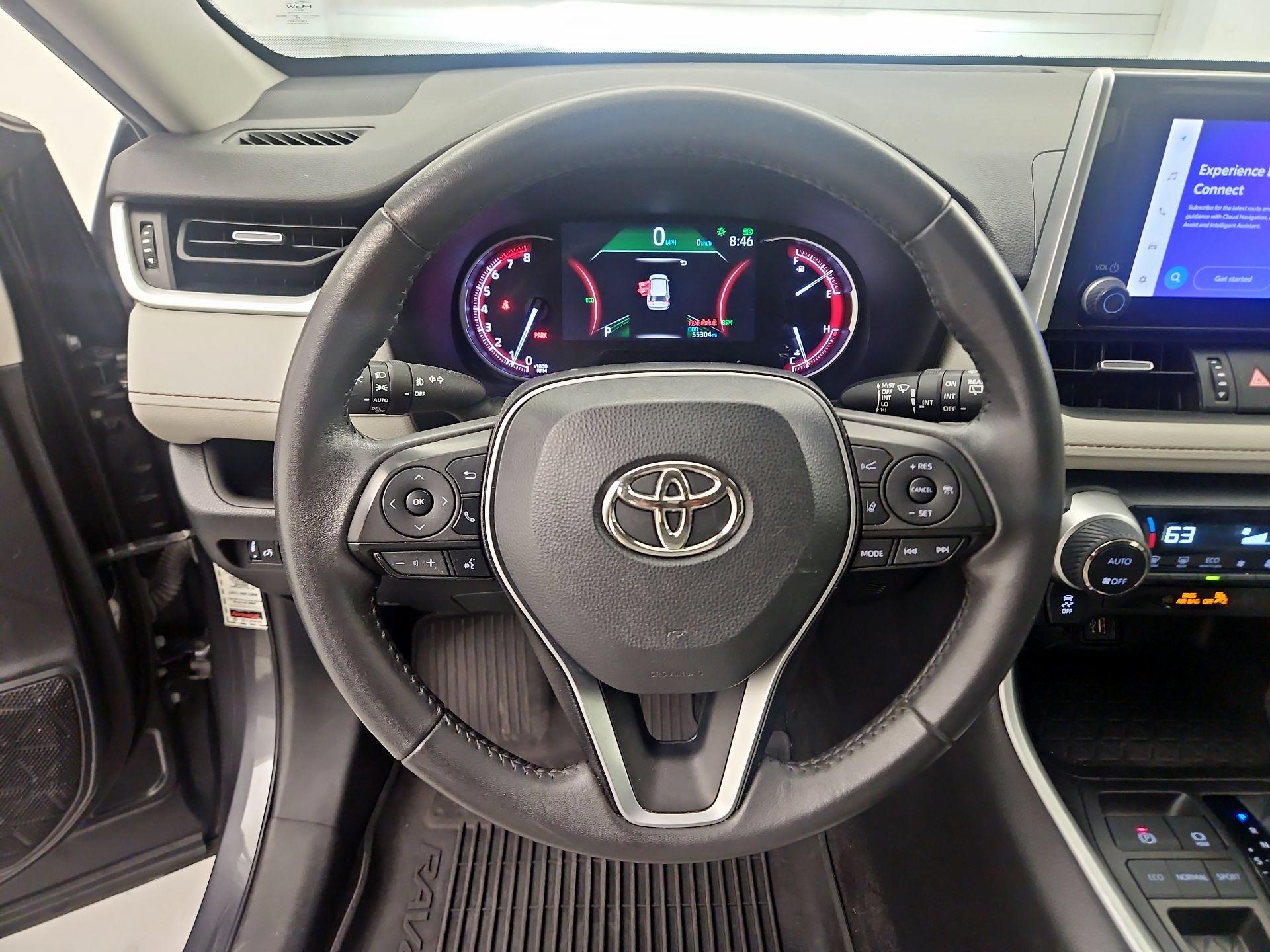 Thumbnail: 2023 Toyota RAV4 - 10