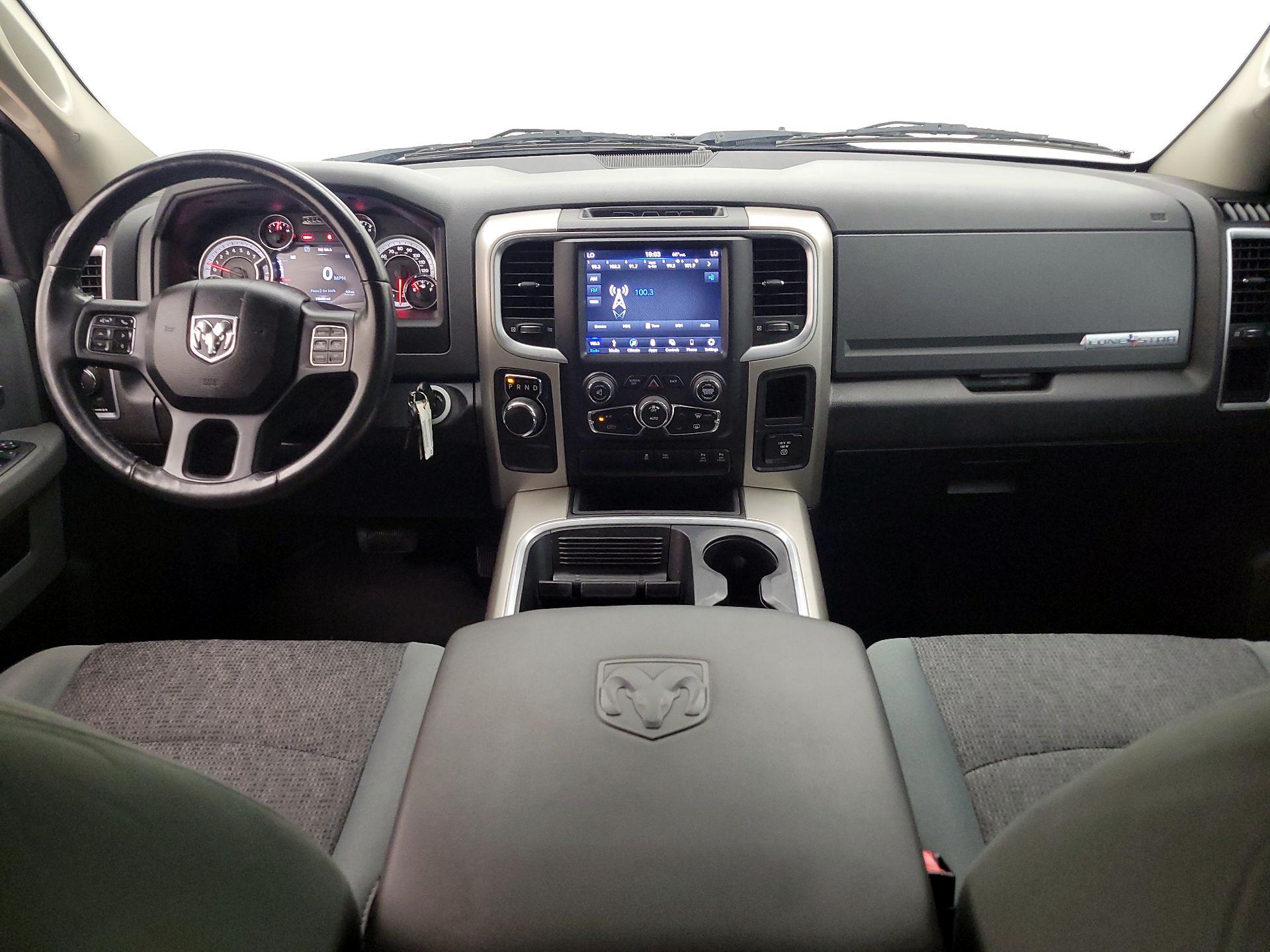 Thumbnail: 2019 RAM 1500 Classic - 9