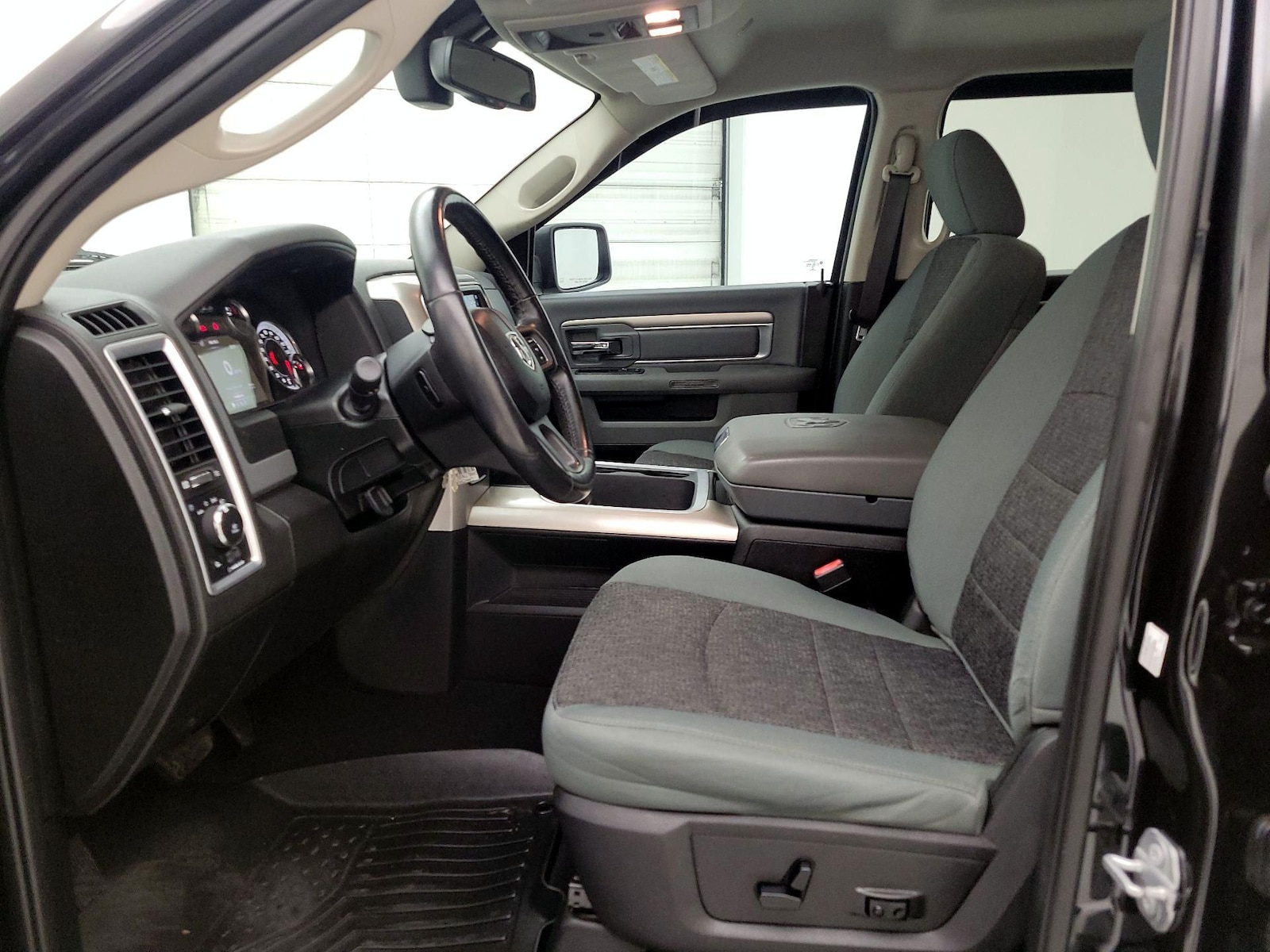 2019 RAM Ram 1500 Classic Lone Star - Photo 12