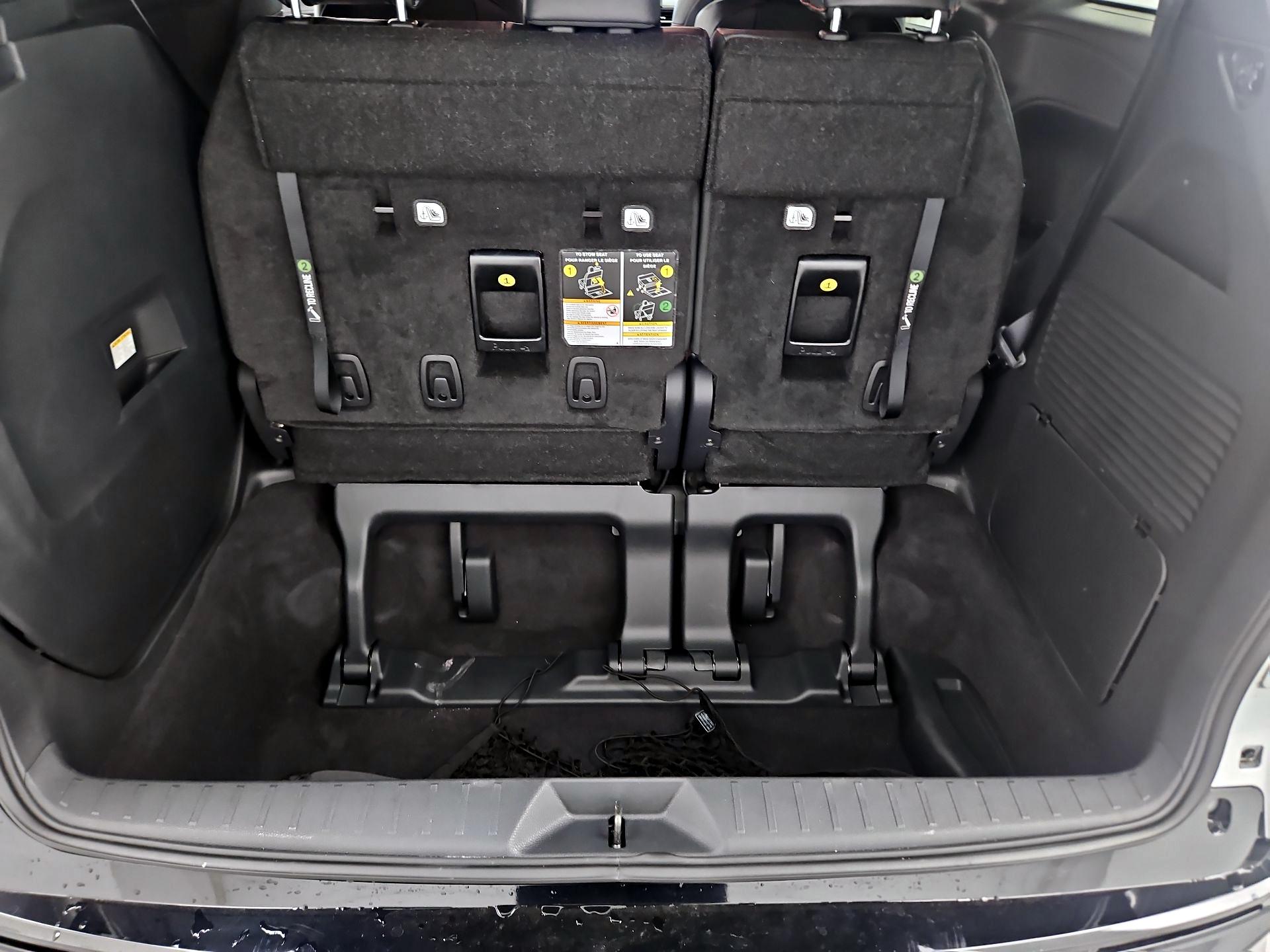Thumbnail: 2025 Toyota Sienna - 20
