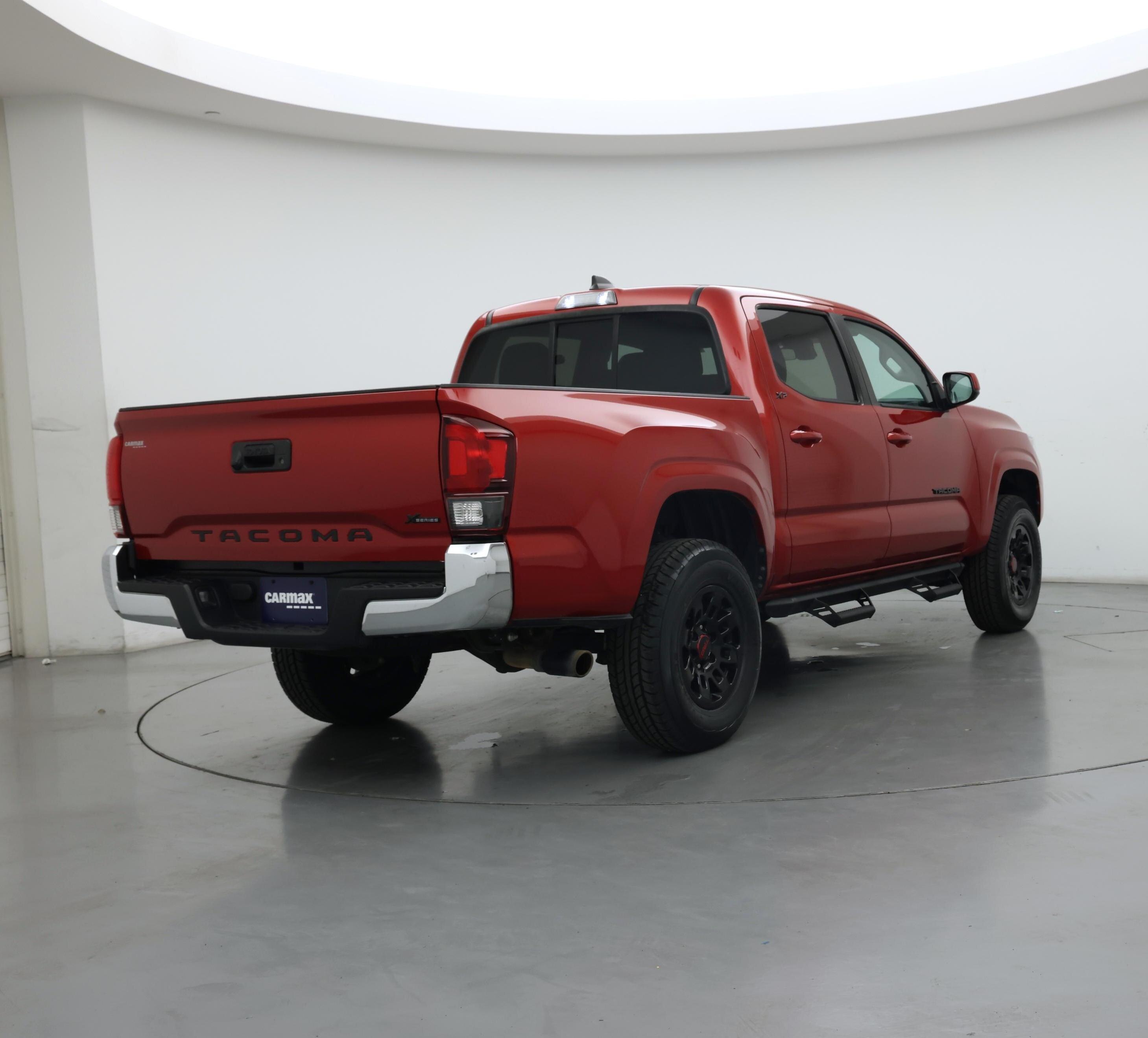 Thumbnail: 2022 Toyota Tacoma - 8