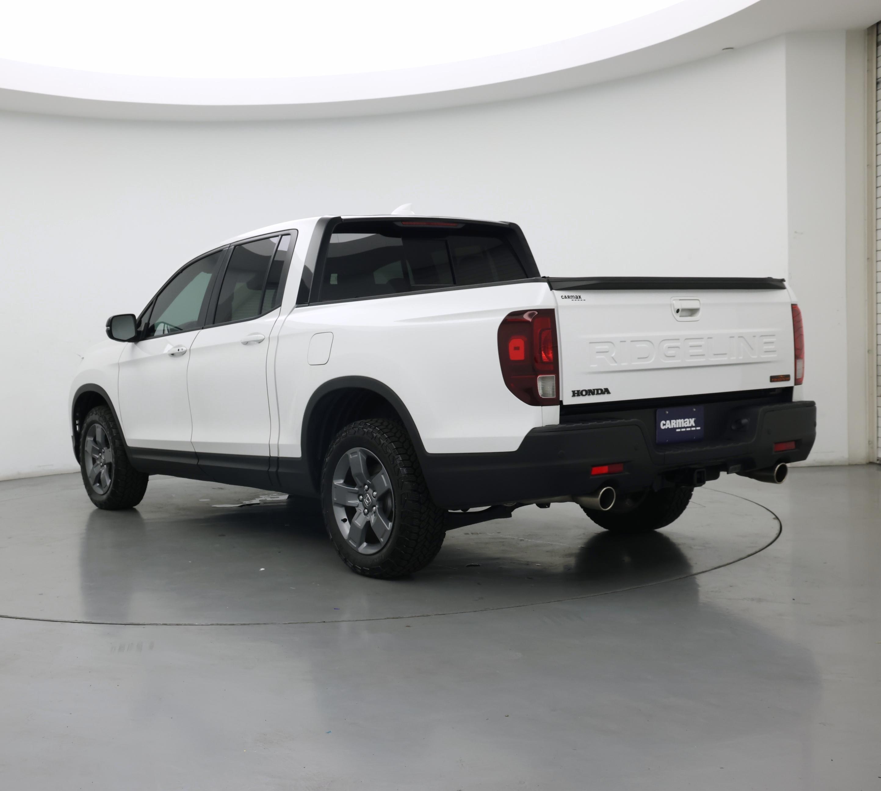 Thumbnail: 2025 Honda Ridgeline - 2