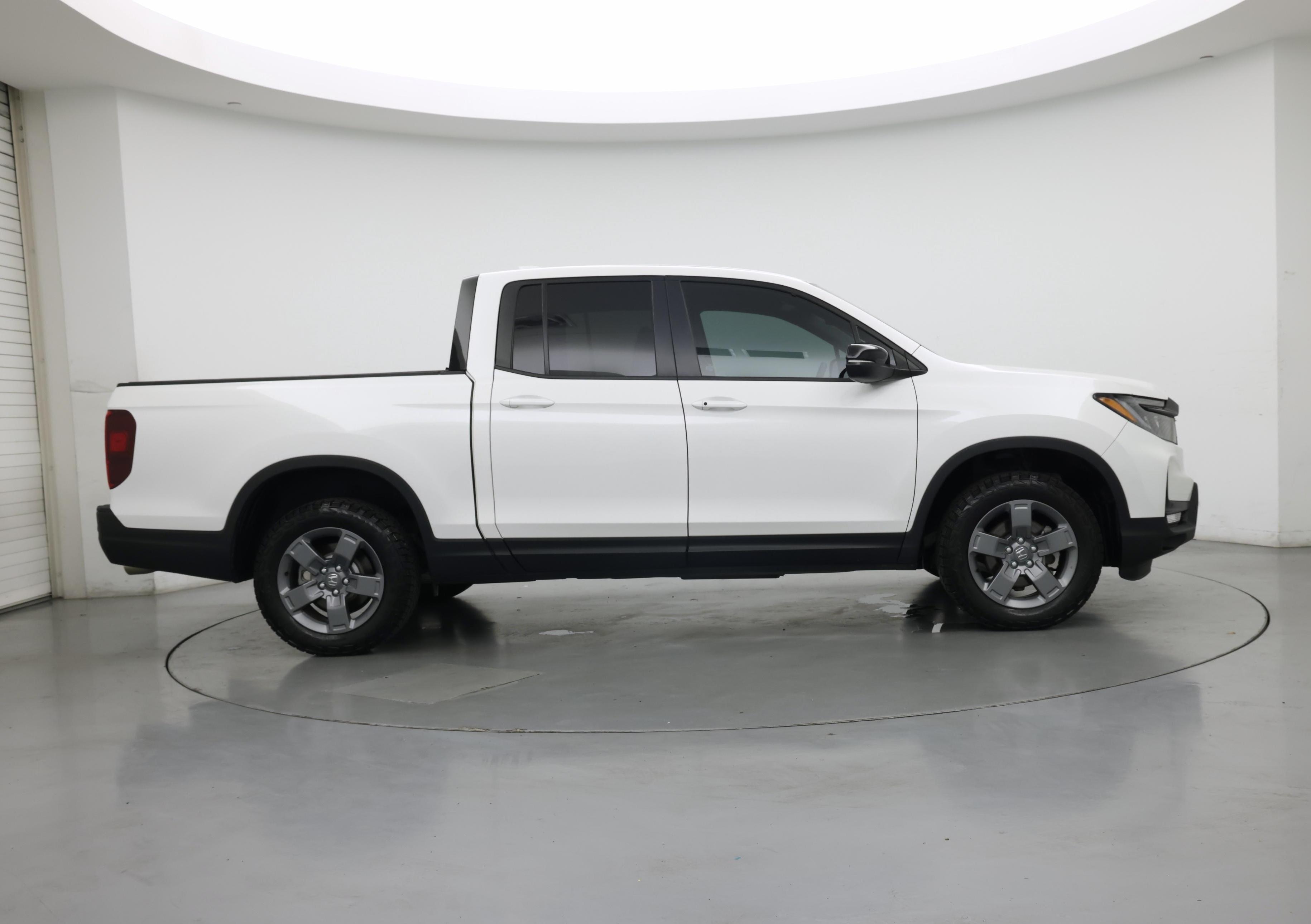 Thumbnail: 2025 Honda Ridgeline - 7
