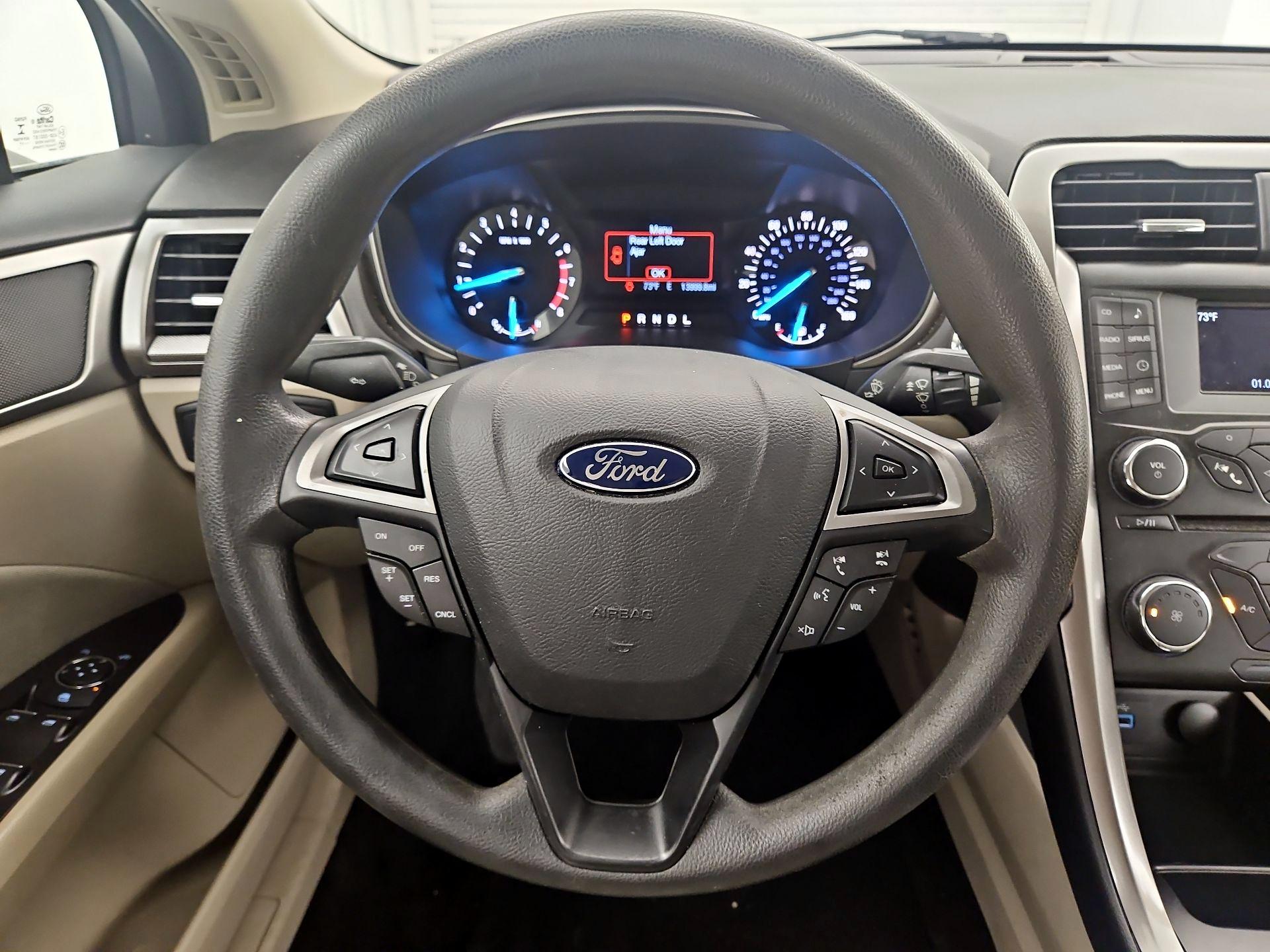 Thumbnail: 2017 Ford Fusion - 10